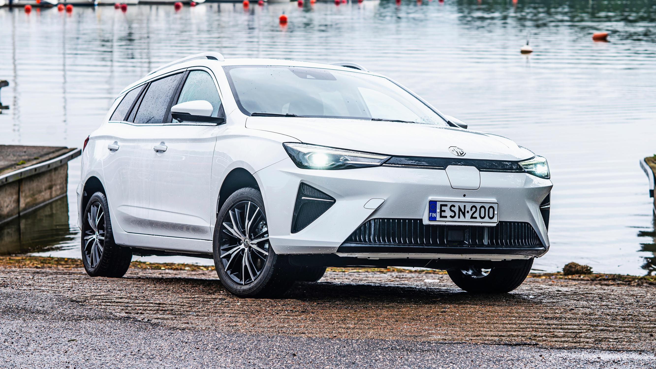 MG5 LR Luxury – MG on vihdoin Suomessa – Hintakilpailu alkaa nyt