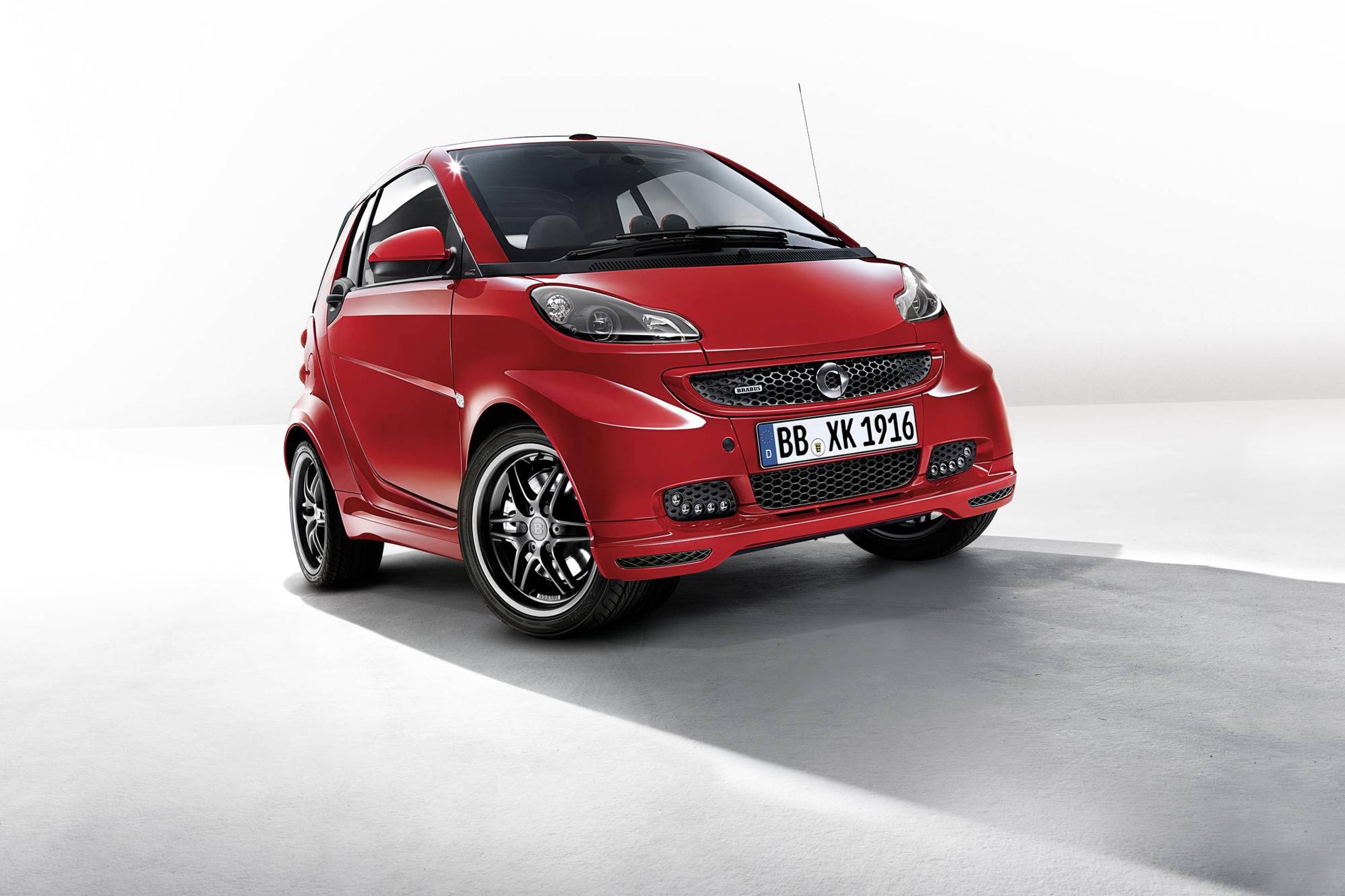 Geneve: Smart julkaisi erikoismalleja