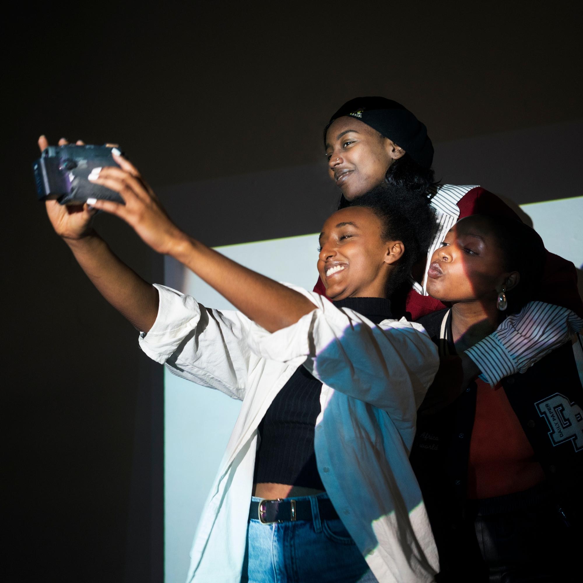 Nuorten oma tila loi yhteisön: ”Nyt on olo, ettei tarvitse lähteä Suomesta – Ubuntu vahvisti tunnetta, että voin tehdä Suomesta kodin”