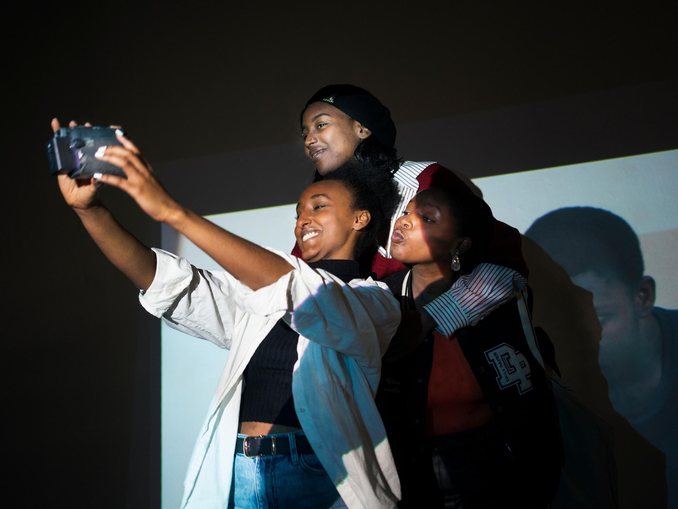 Nuorten oma tila loi yhteisön: ”Nyt on olo, ettei tarvitse lähteä Suomesta – Ubuntu vahvisti tunnetta, että voin tehdä Suomesta kodin”