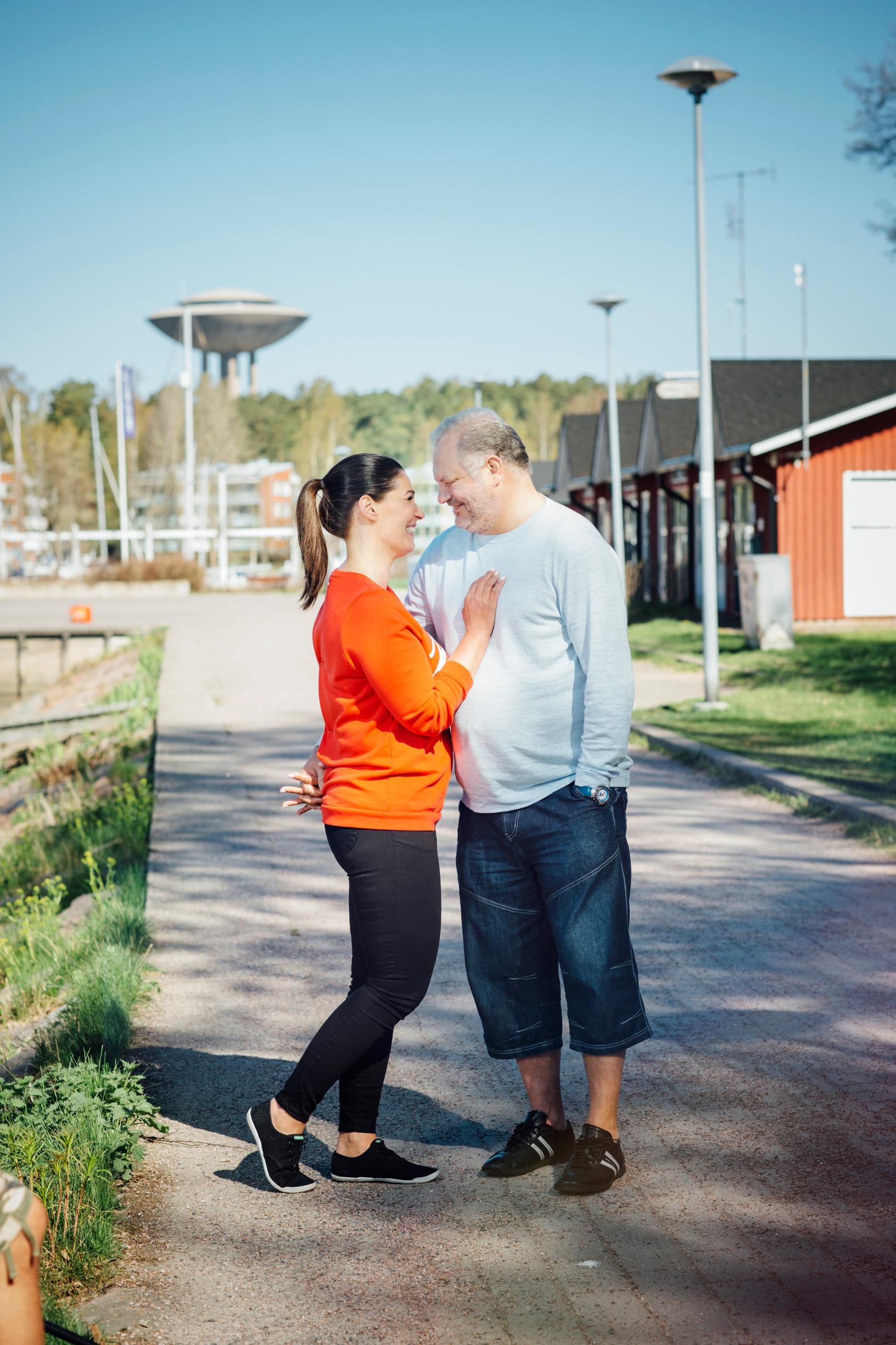 Näin Esa Tikkanen kosi Tuuli-rakastaan: "Saimme raikuvat aplodit"
