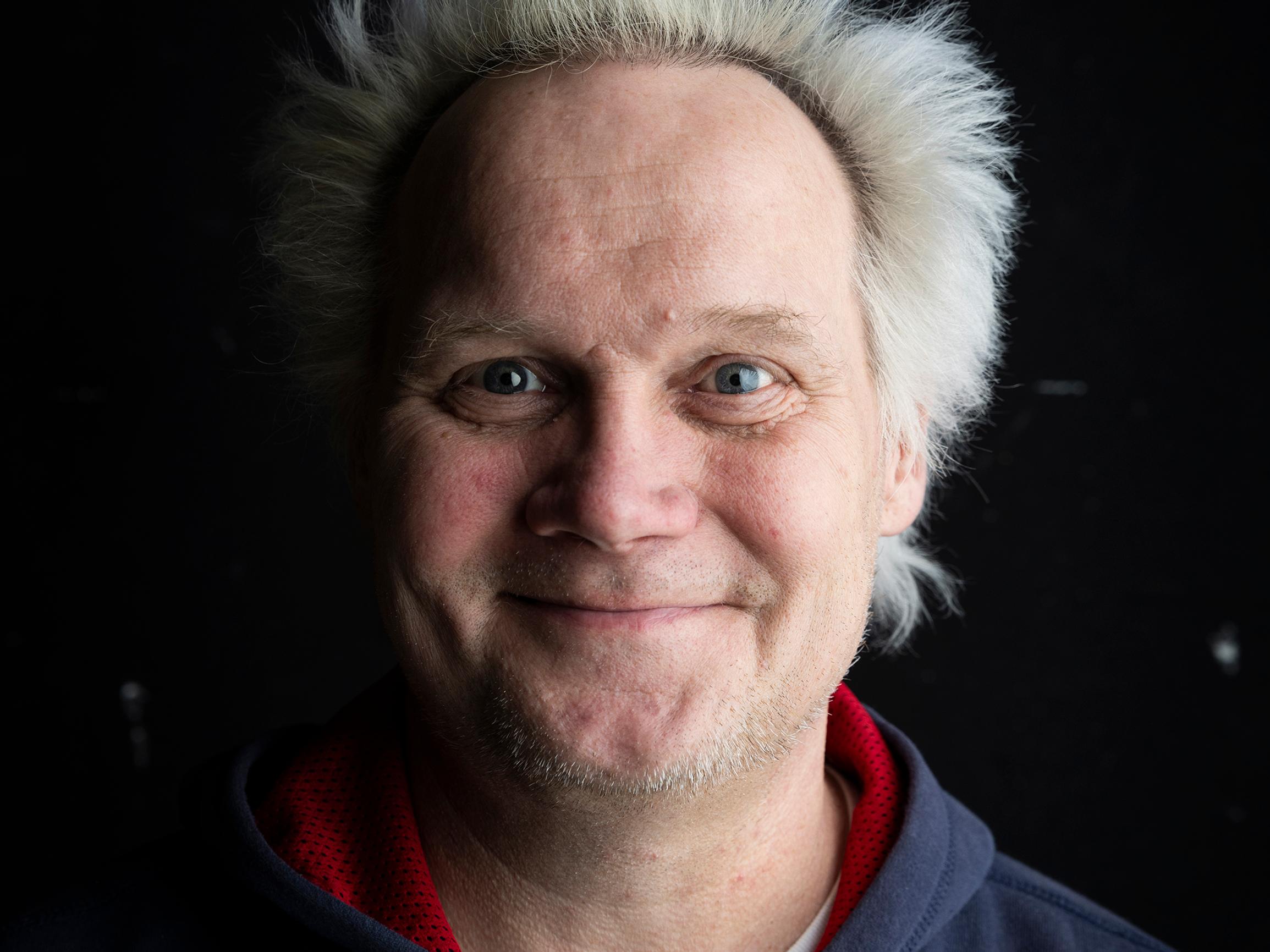 Sanna Marin tekee itsestään Frodo Reppulin, joka joutuu Mordoriin