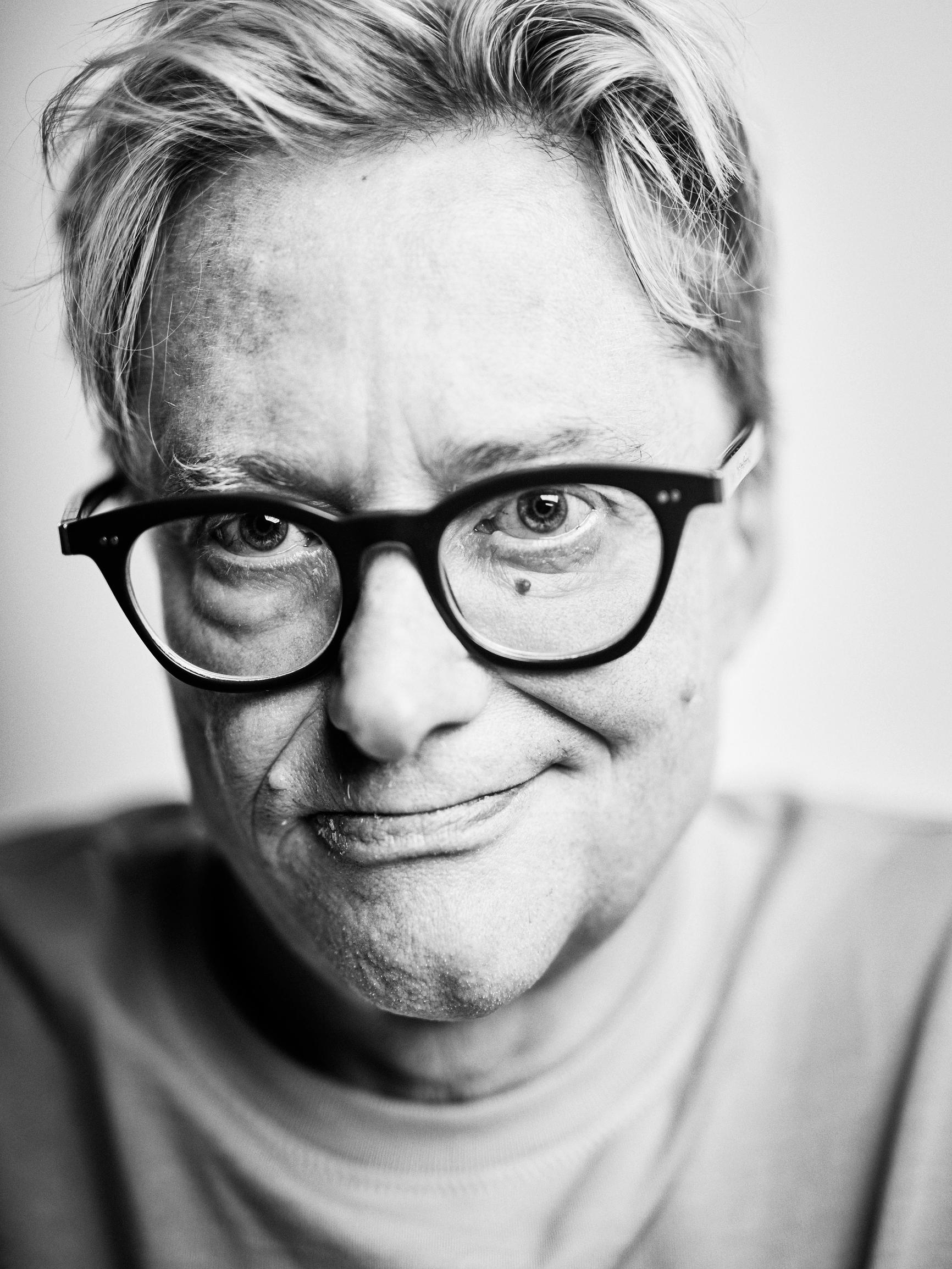 Mikael Jungner on ollut kuolemanvaarassa, vaihtanut puolueita ja rakastunut julkisesti – Nyt hän kokee, ettei ole tehnyt elämässään tarpeeksi