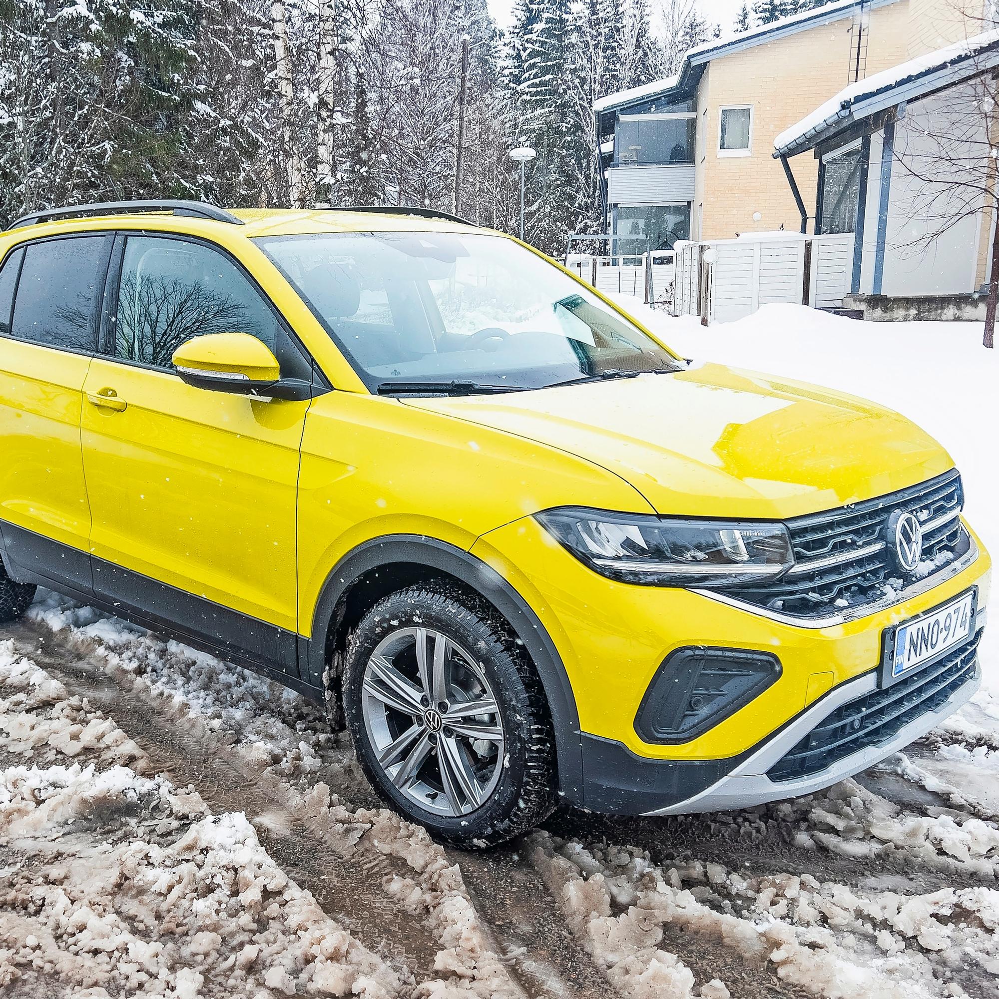 Uusi Volkswagen T-Cross – Hyvä ja järkihintainen perusauto, jossa hinta-laatusuhde on kohdallaan