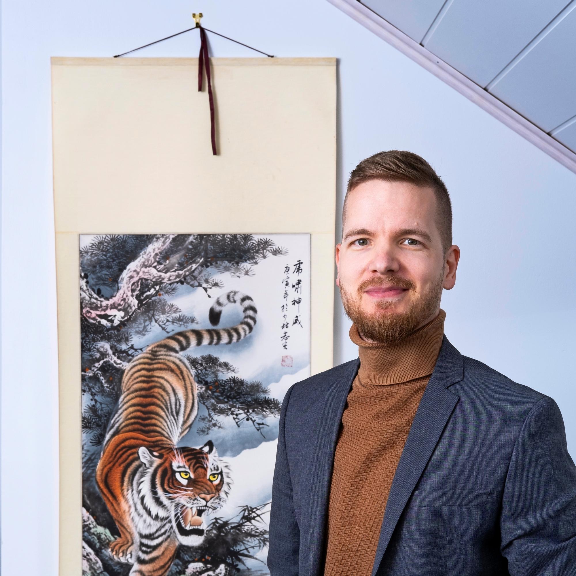 Kungfu-lääkäri ja koti-isä Joonas Tolvanen ammentaa kiinalaisten munkkien viisauksista: ”Rutiinit ovat elämän suola”
