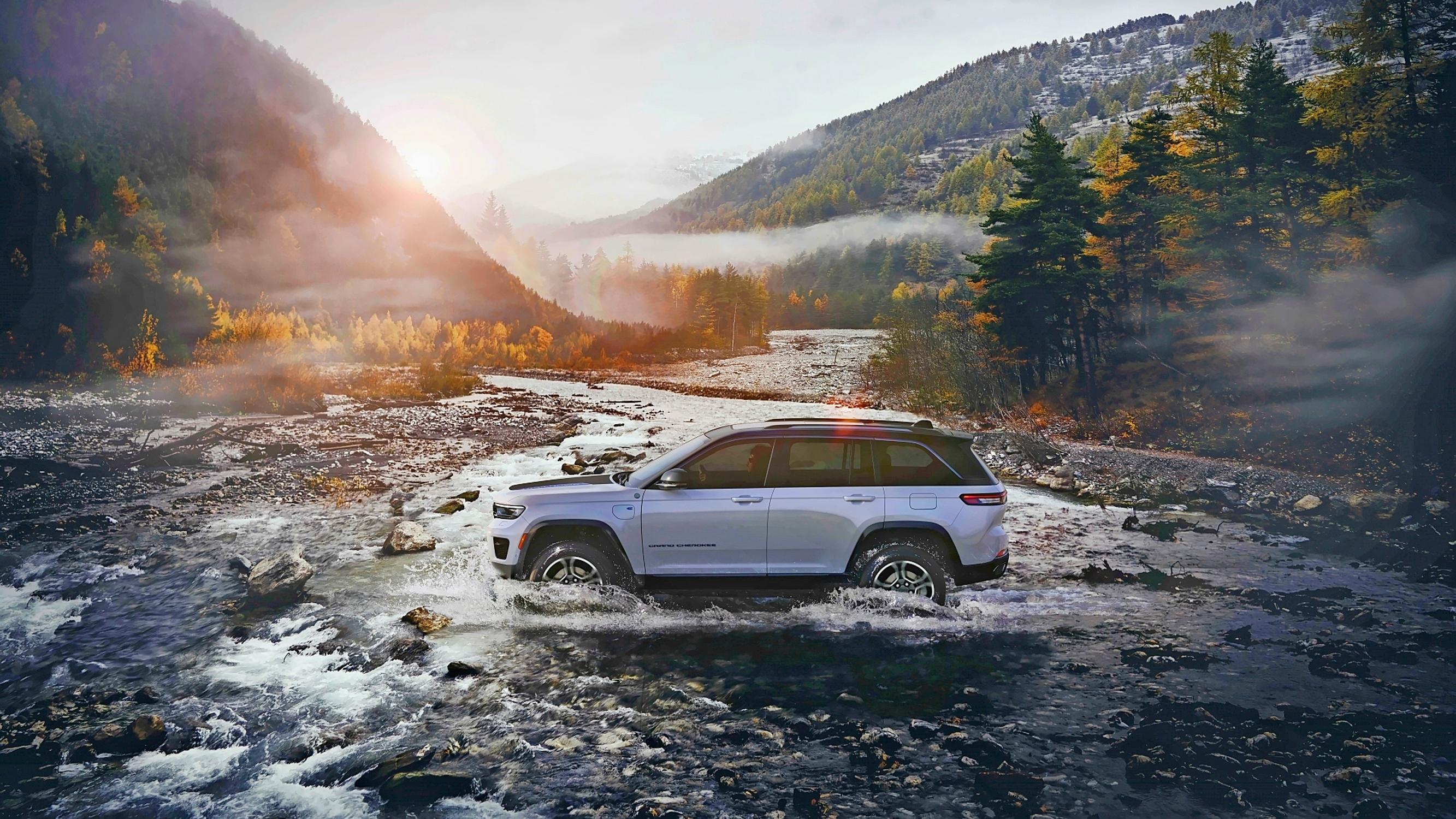 Jeep Grand Cherokeen lataushybridi Suomeen – Kia EV6 saa uuden ilmeen ja lisää tehoa