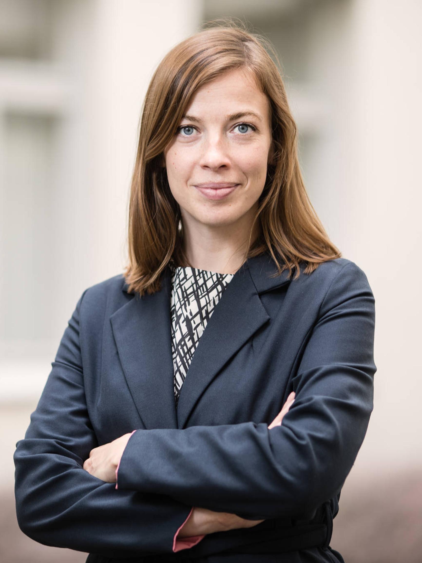 Opetusministeri Li Andersson on perustellut koulujen sulkemisen hyvin, arvioi kasvatustieteen professori Katariina Salmela-Aro: "Tämä ei ole mielipidekysymys"