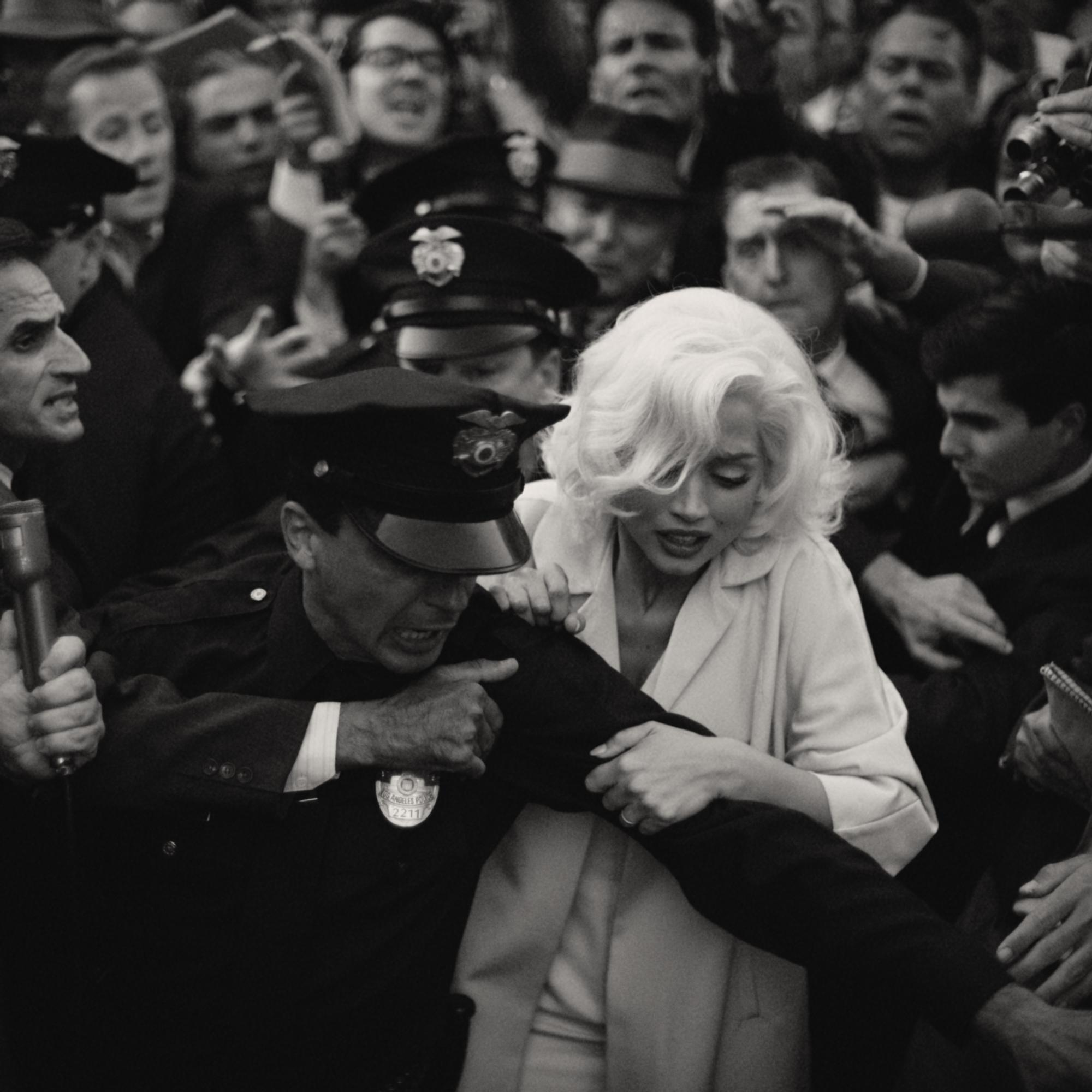 Hollywood-legendan tarinasta muokattiin karu elokuva –  Synkkä muotokuva Marilynista on Netflixin lokakuun katsotuin 
