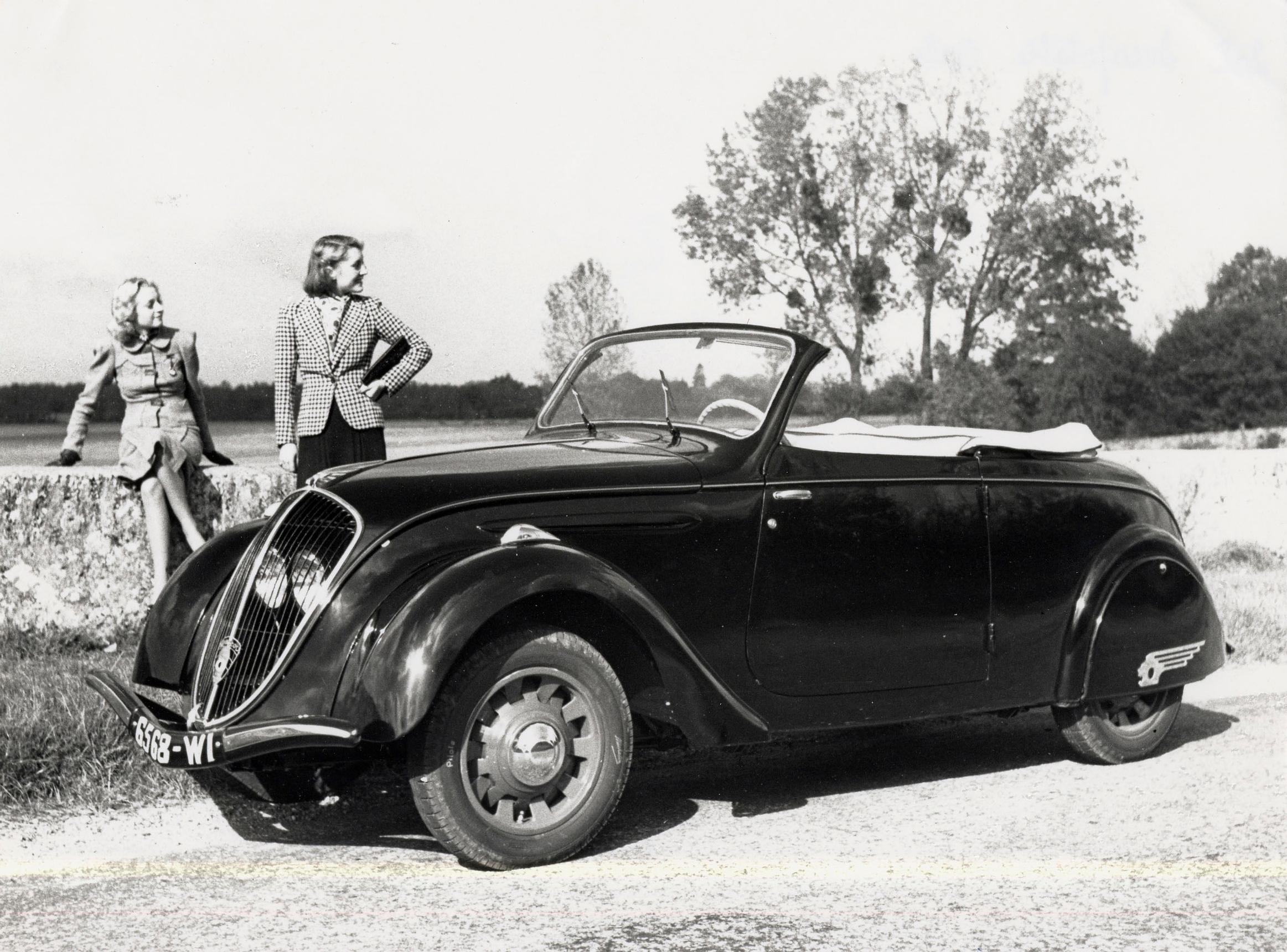 Peugeot 202 Cabriolet 1930-luvulta.