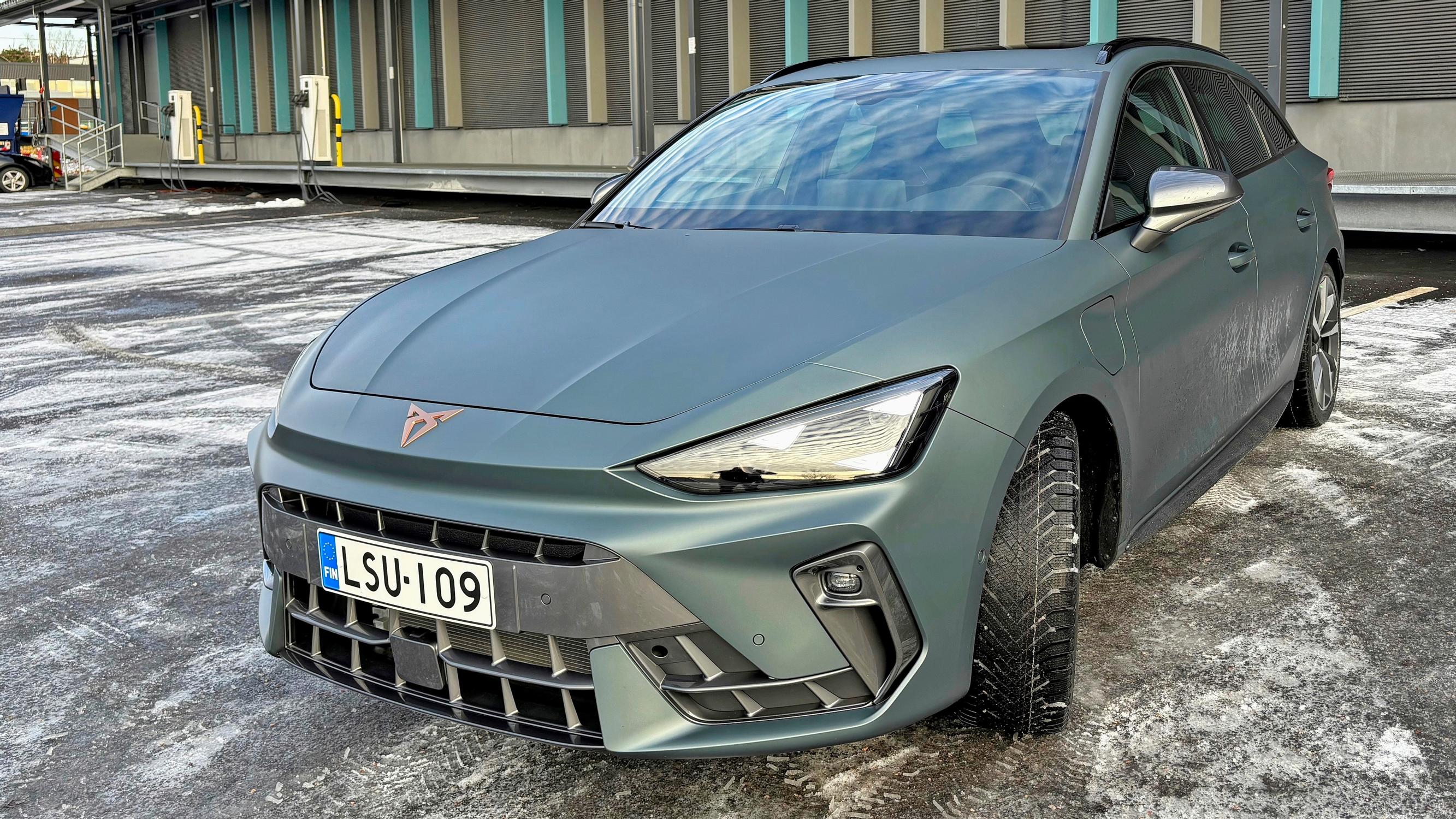 Cupra Leon Sportstourer – Tämän enempää ei voi arkiautolta vaatia – Katso koeajovideo