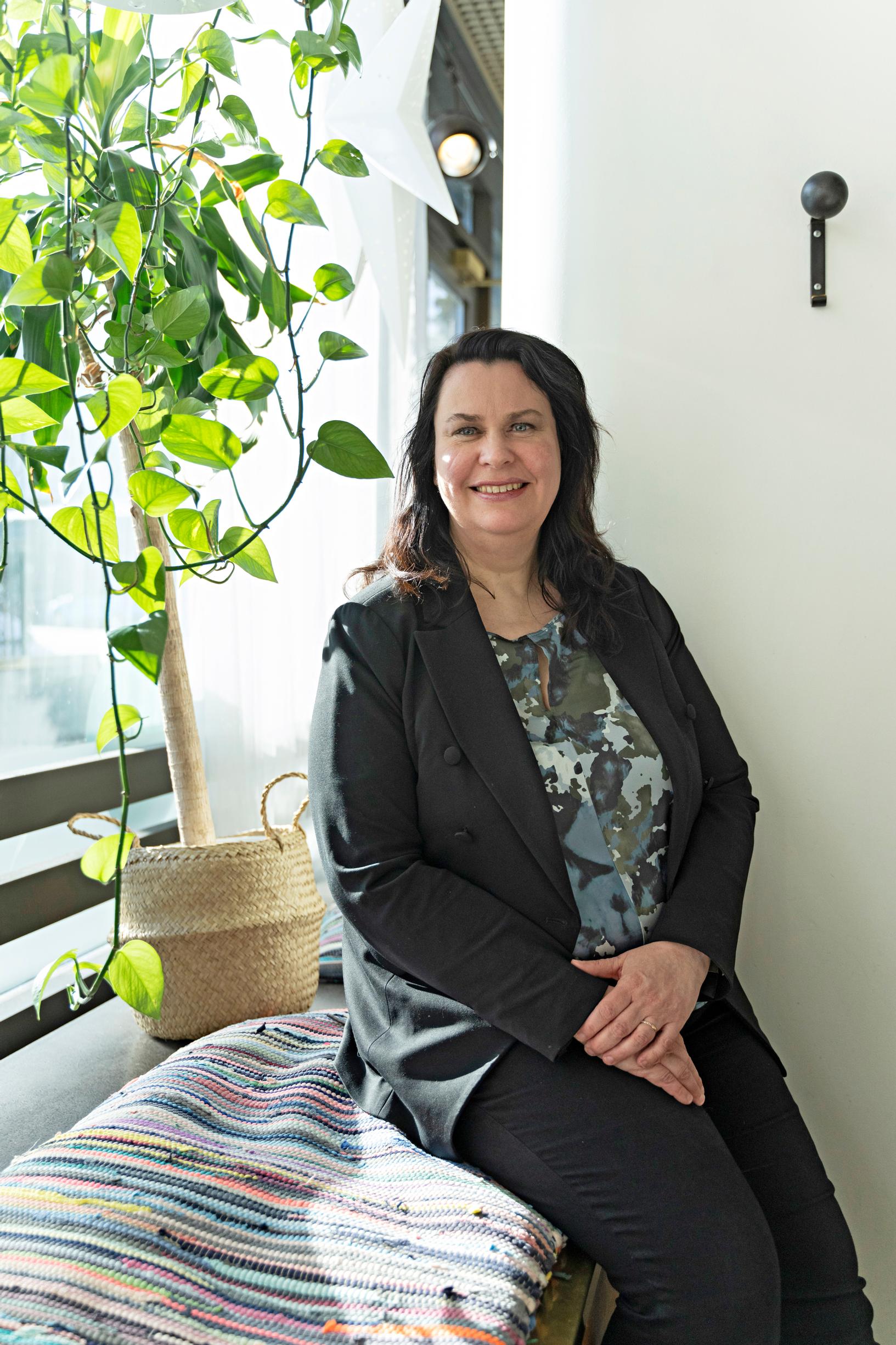 Kansanedustaja Johanna Ojala-Niemelä
