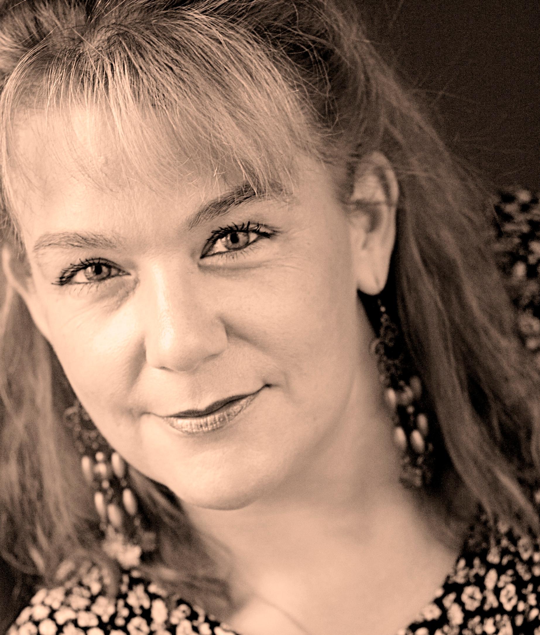 Annina Holmberg: Lapseni ovat opettaneet, että en ole täydellinen