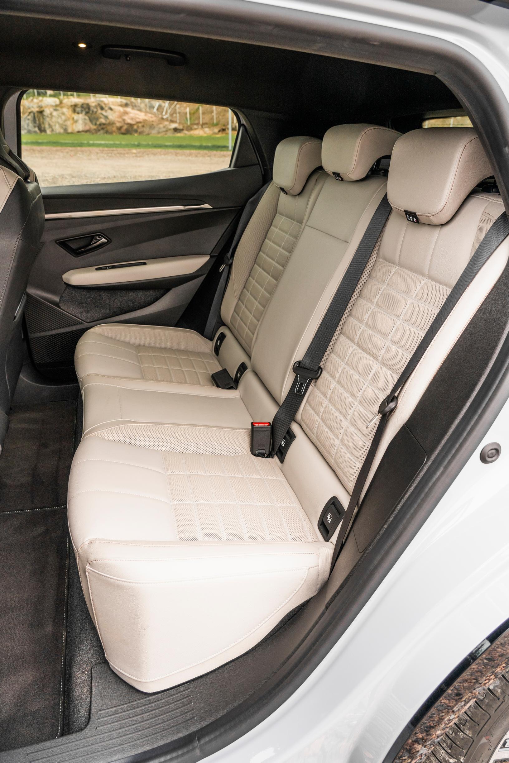 Renault Megane E-Tech Electric Iconic