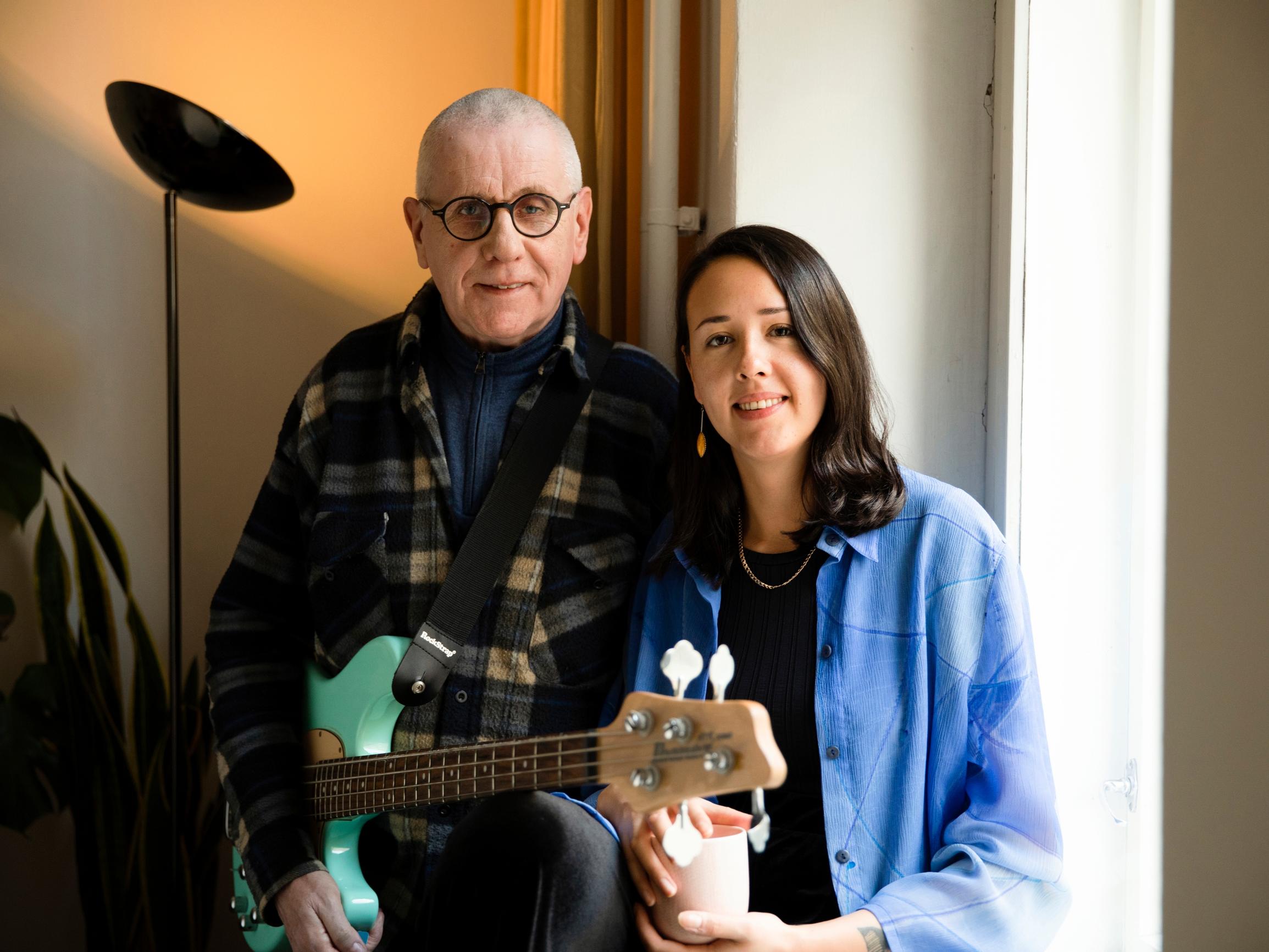 Kitaristilegenda Jukka Tolonen, 70, vaihtoi huumeet psalmeihin ja isyyteen – tytär Helmi: "Silloin tiesin, ettei hän sorru enää"