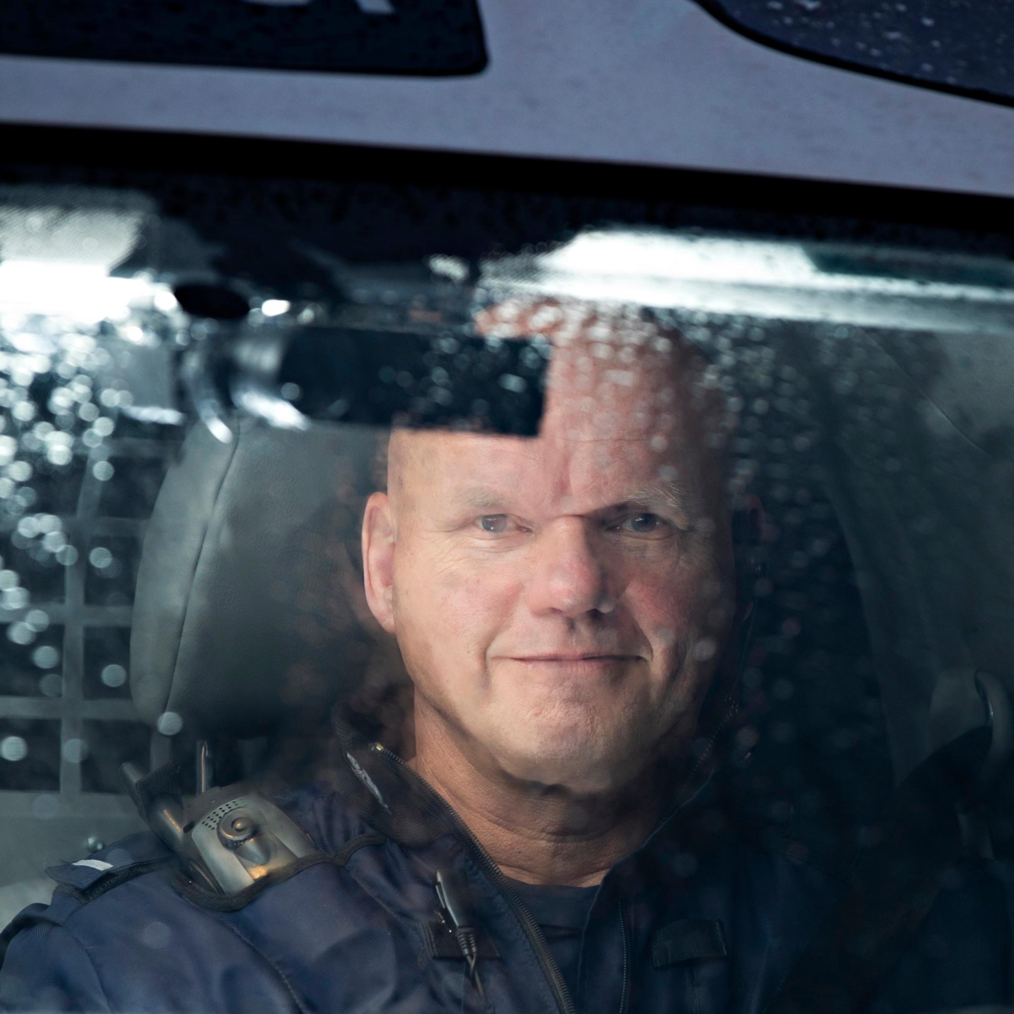 Vuoden poliisi Vesa Jauhiainen on Varissuon oma lainvartija