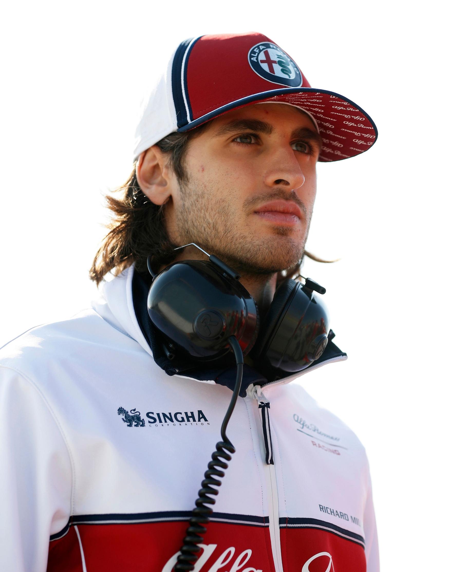 Italialainen formulakuski Antonio Giovinazzi: "Yritän oppia Kimiltä"