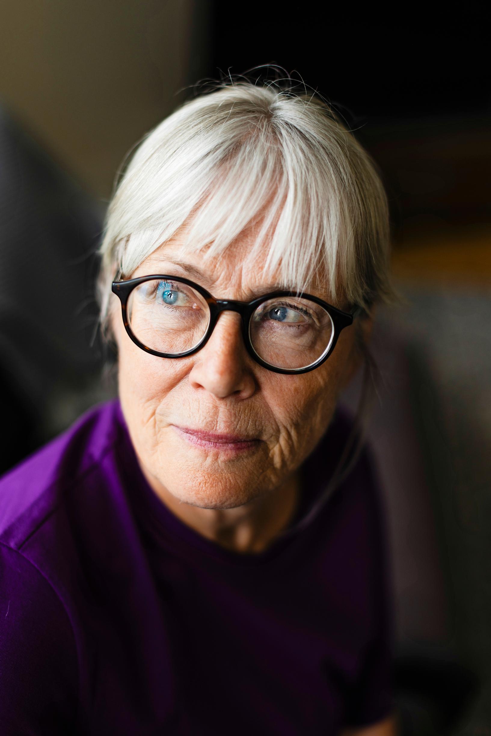 Aktiivinen päätökseni selviytyä oli tärkeää. Pidin rutiineista kiinni, heräsin ajoissa ja harrastin liikuntaa, Maria Romantschuk sanoo.