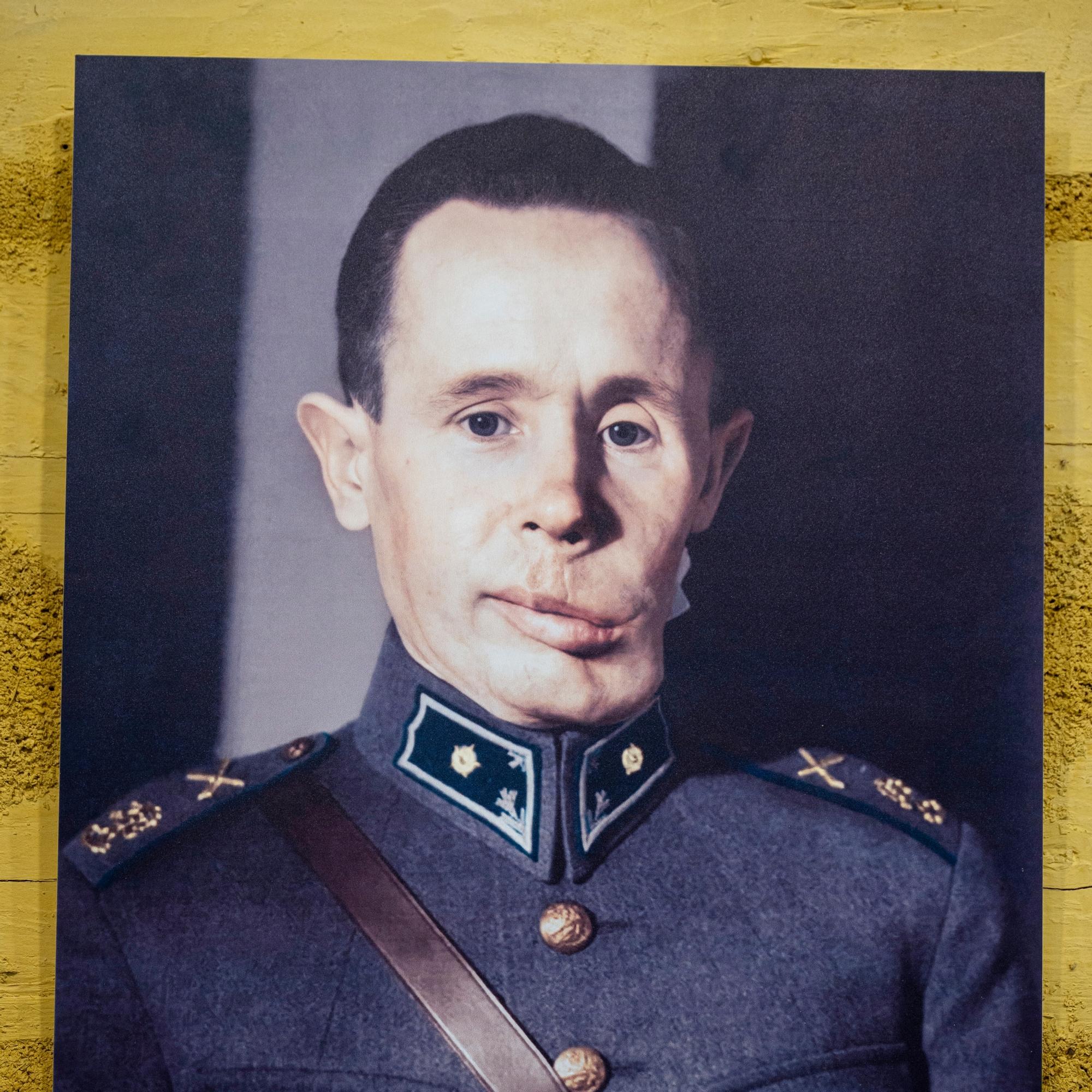 Kuka Mannerheim? Suomen kuuluisin sotasankari on Simo Häyhä – Nyt hänen muistonsa vetää ulkomaalaisia turisteja pikkupaikkakunnalle