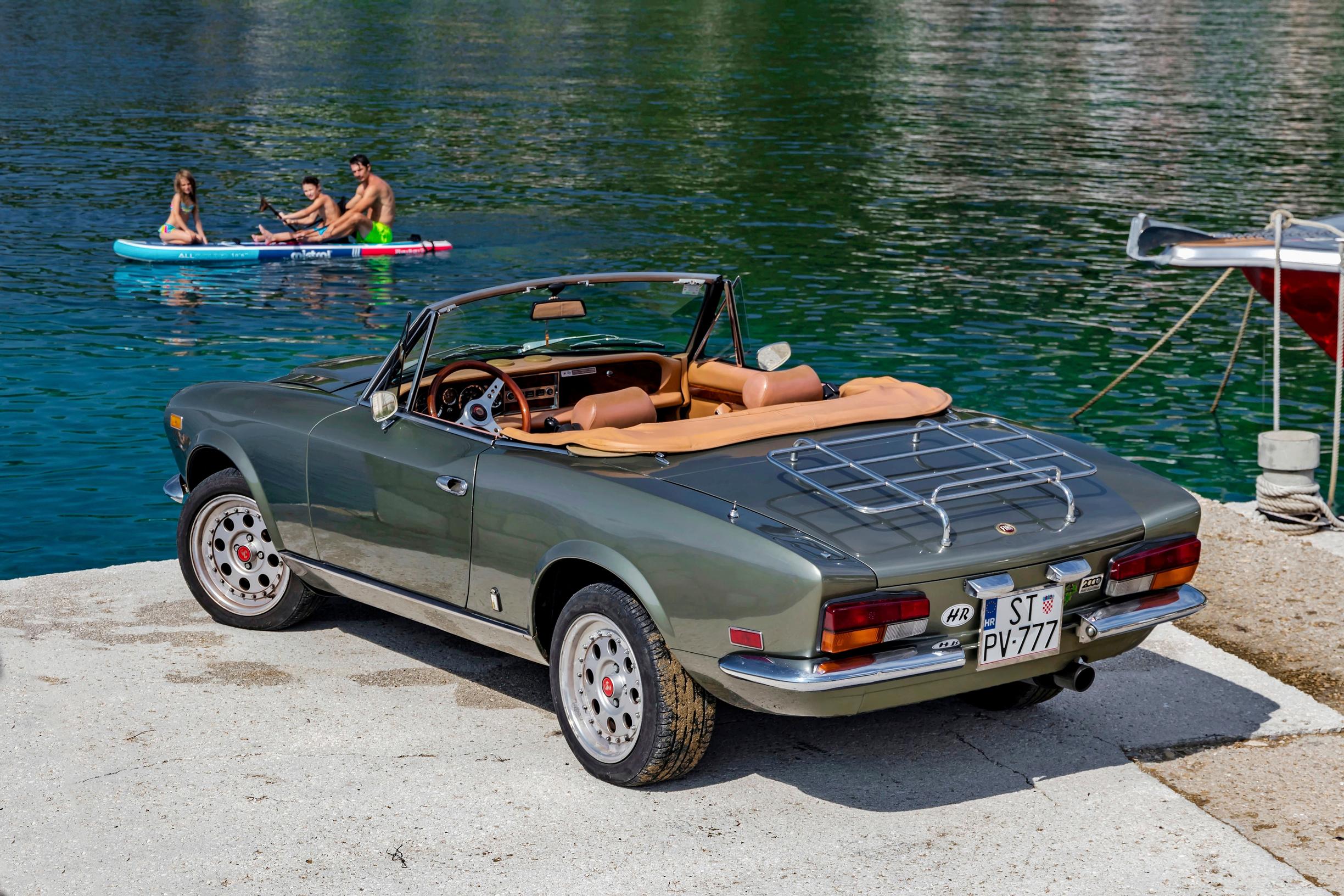 Fiat 124 Spider – Maistuis varmaan sullekin?.