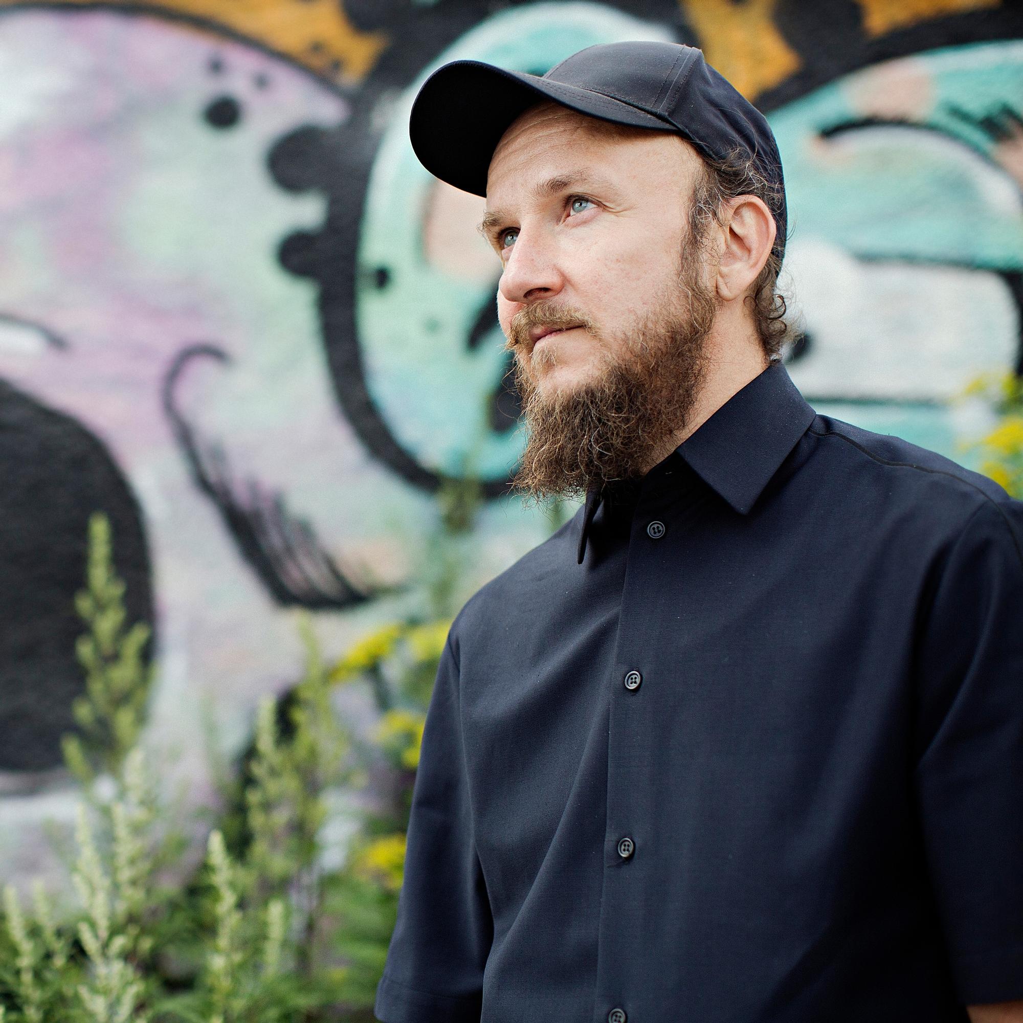 Samuli Putro: "Vaikean erokriisin keskellä tunsin hukkuvani ja päätin ratkaista ongelman opettelemalla uimaan"