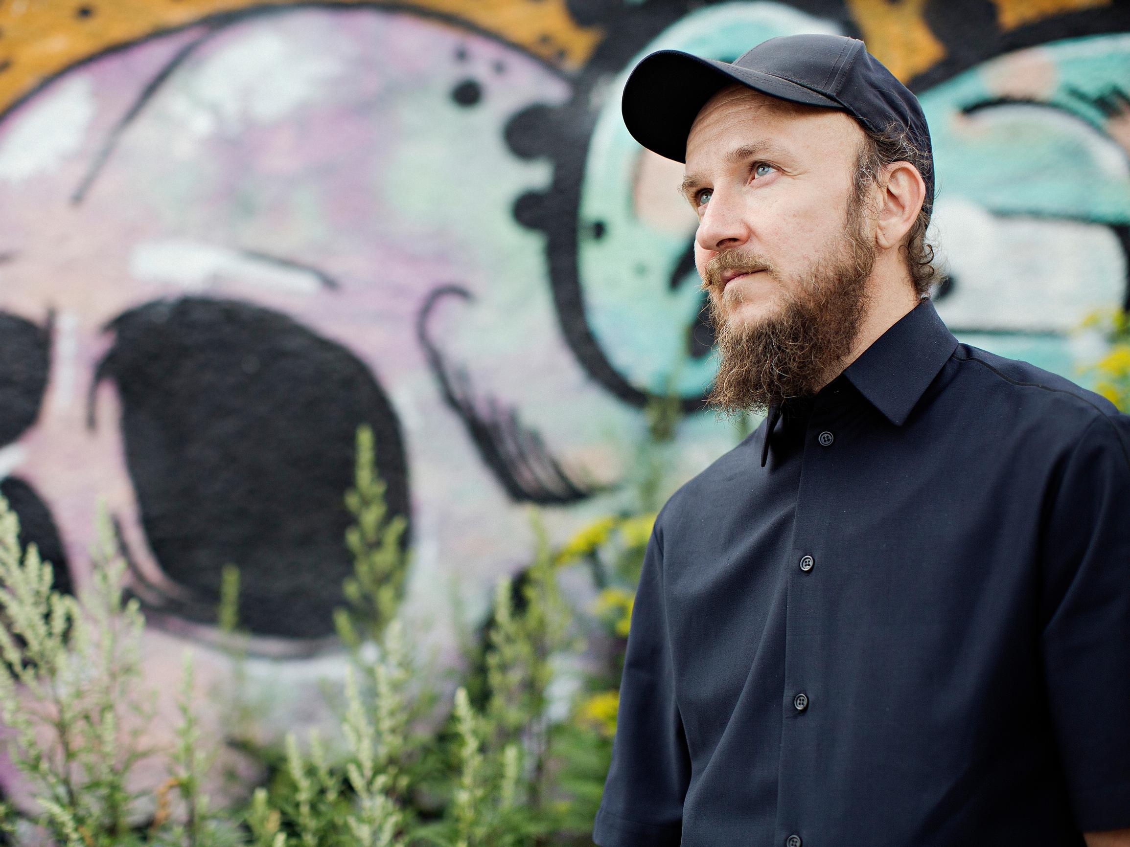 Samuli Putro: "Vaikean erokriisin keskellä tunsin hukkuvani ja päätin ratkaista ongelman opettelemalla uimaan"