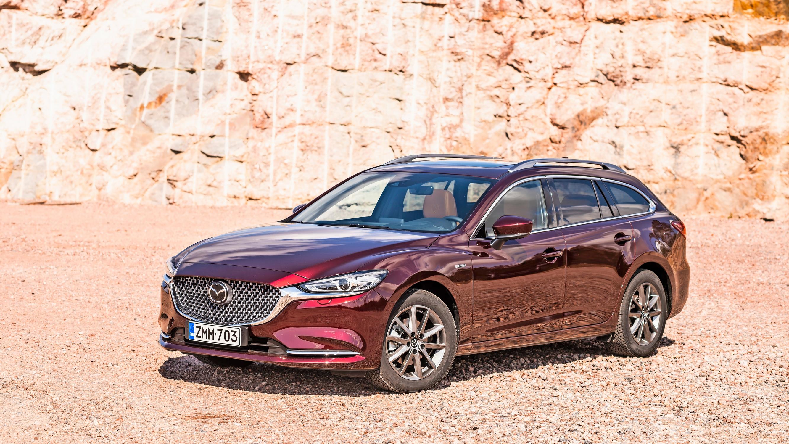 Mazda 6 juhlii 20 vuoden ikää – Sisustus ja väri loistavat ylellisyydellään