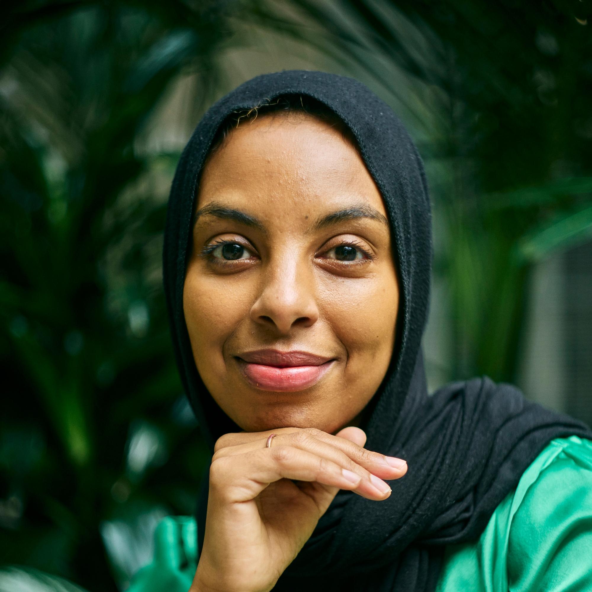 ”Luulisi, että nyt Riikka Purrakin haluaisi, että pysyn Suomessa” – Palkittu yrittäjä Fadumo Ali näki hoiva-alan epäreiluuden ja ryhtyi toimeen 