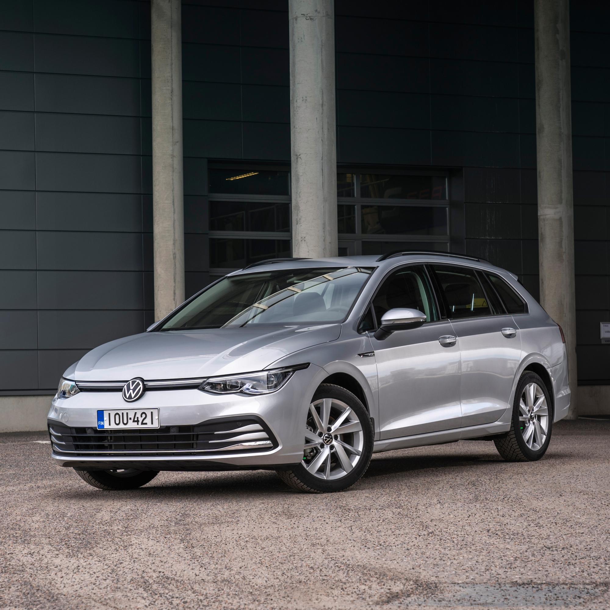 Volkswagen Golf on kaasuautojen tilaihme