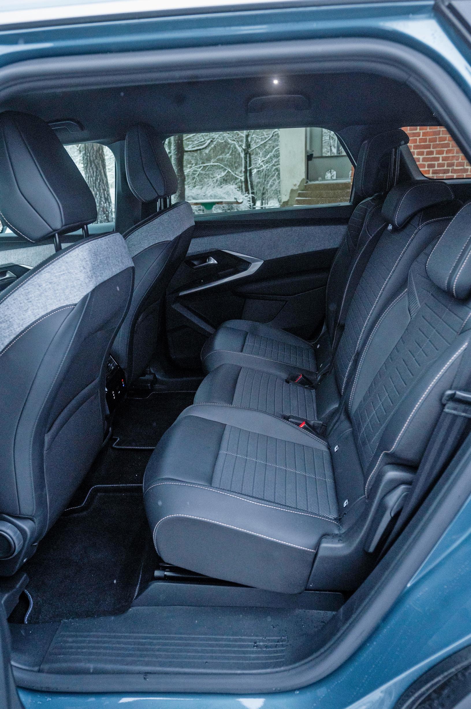 Peugeot E-5008:n takana on niin sanotut taksitilat.