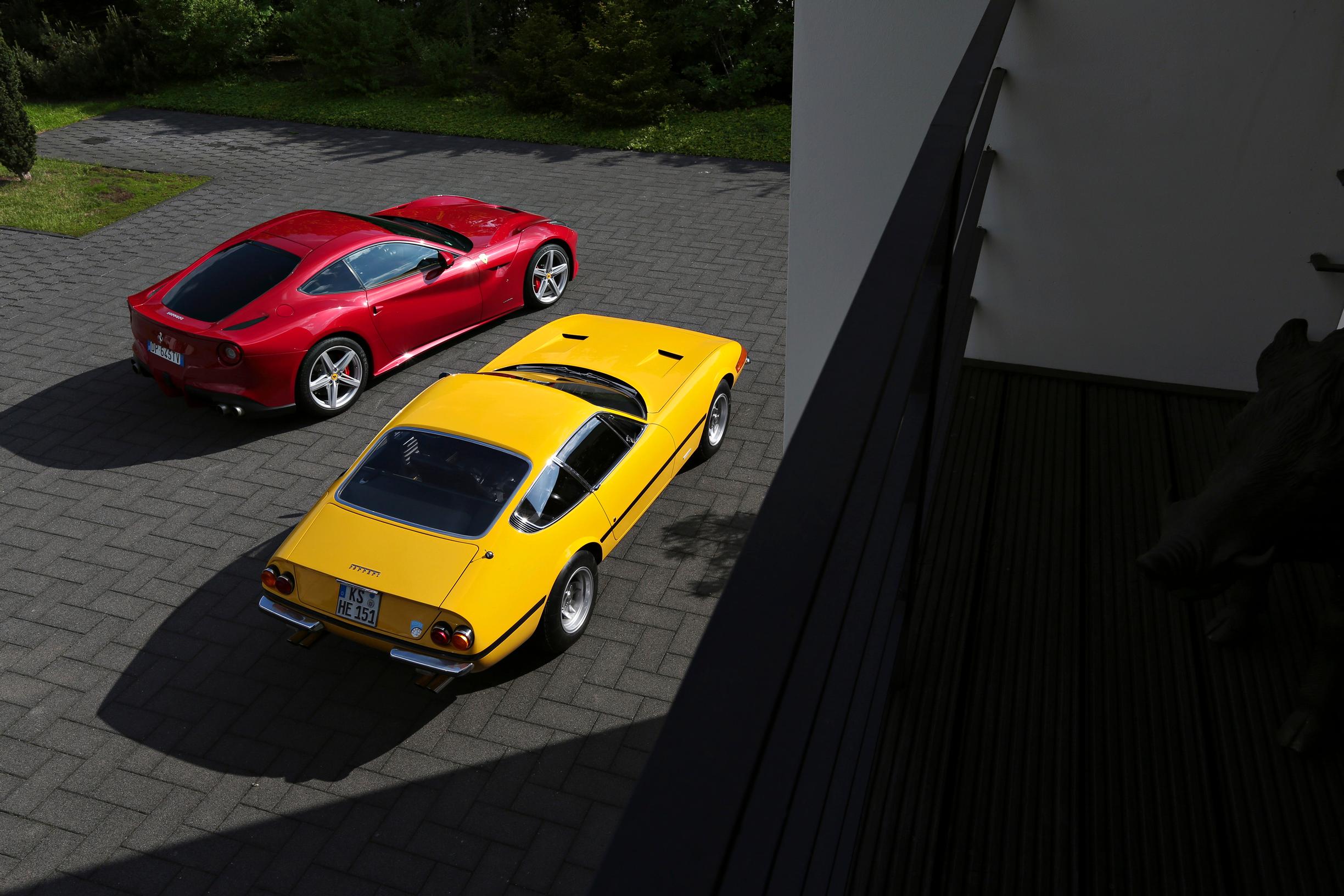 Koeajossa Ferrari 365 GTB/4 ja Ferrari F12 – herkkua herkun päällä