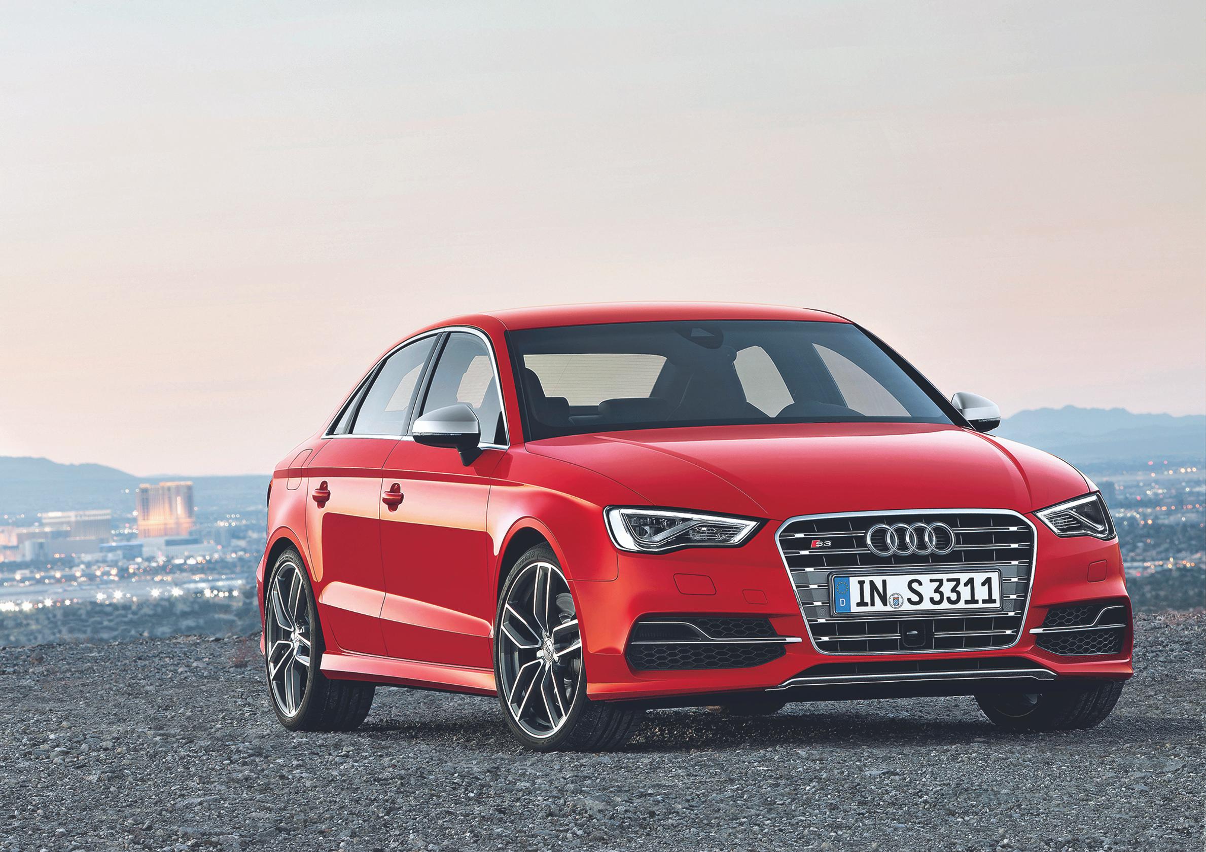 Audi A3 ensimmäistä kertaa kompaktina sedanina