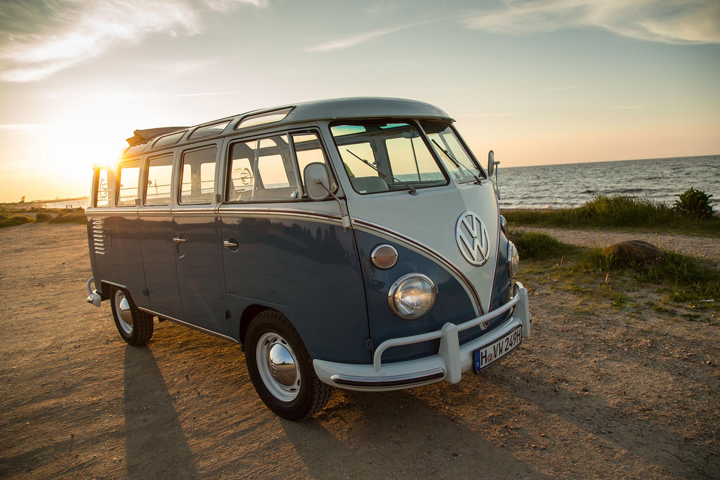 VW:n Samba-bussilla Saksan Brasiliassa