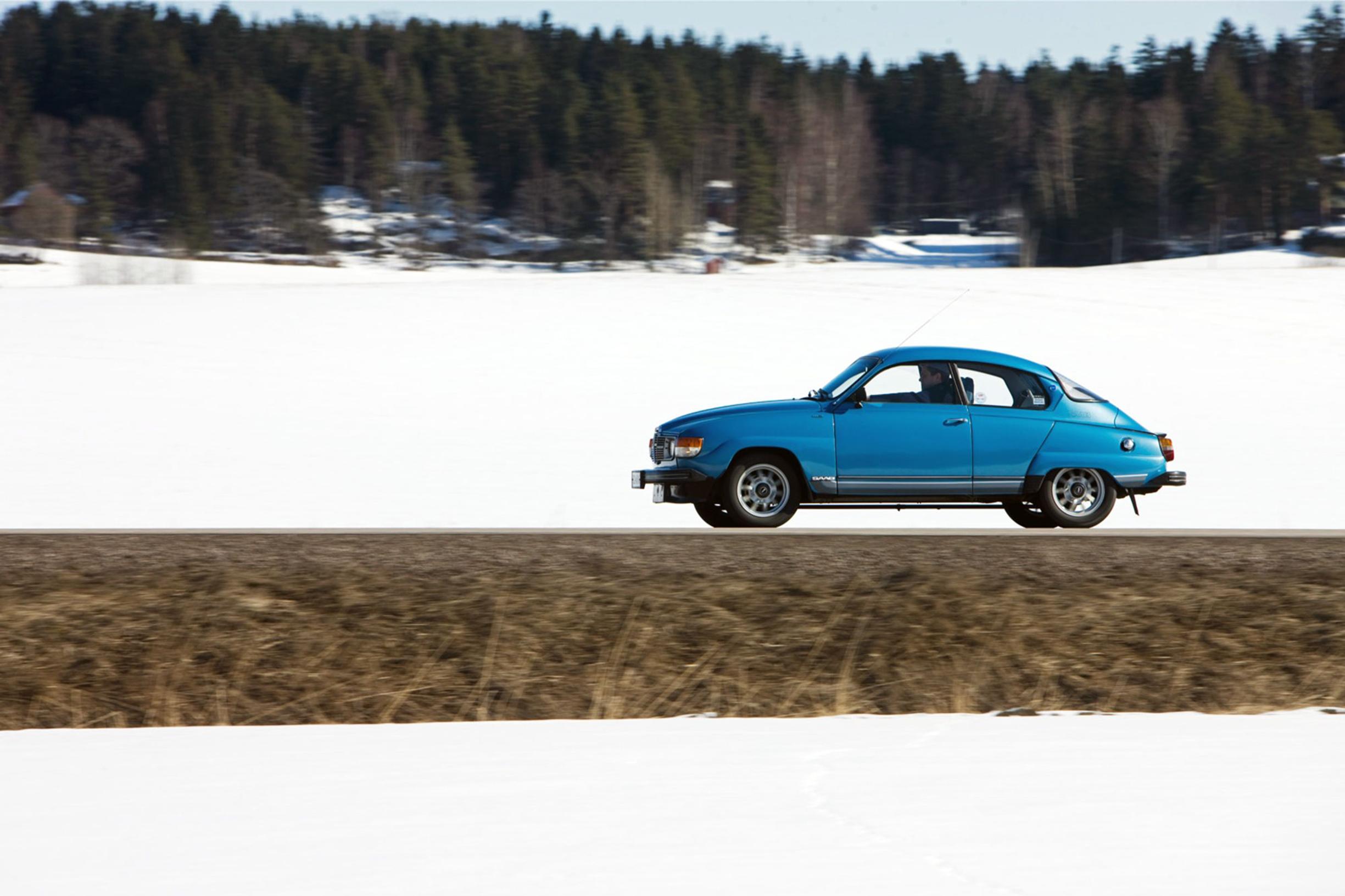 Suomalaiset autokerhot – Tuttu ja turvallinen Saab