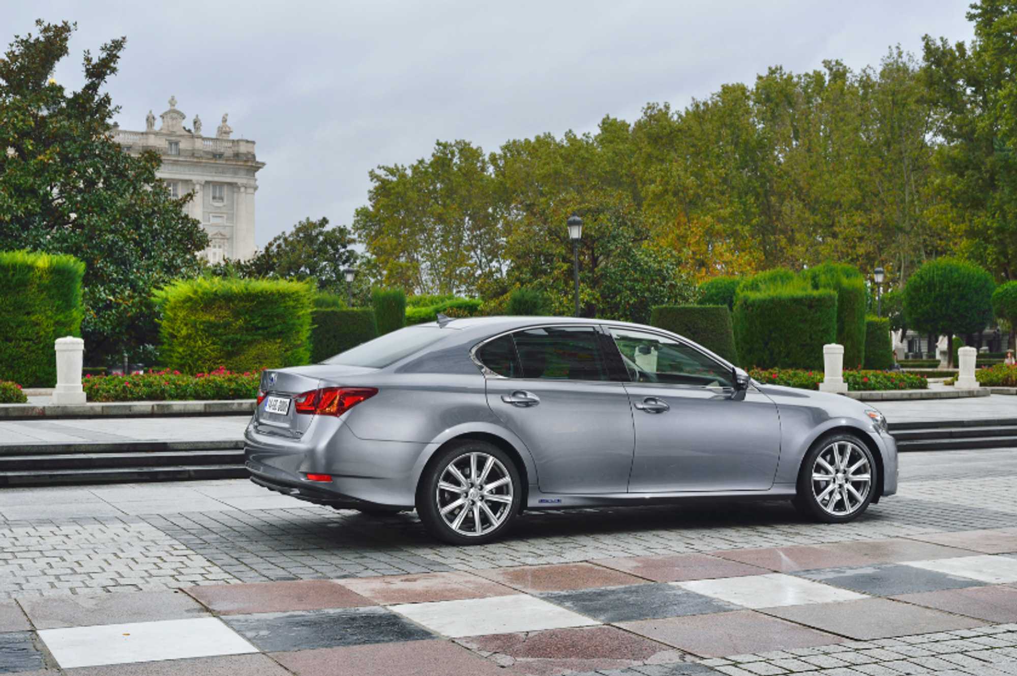 Koeajo: Lexus GS 300h | Tuulilasi