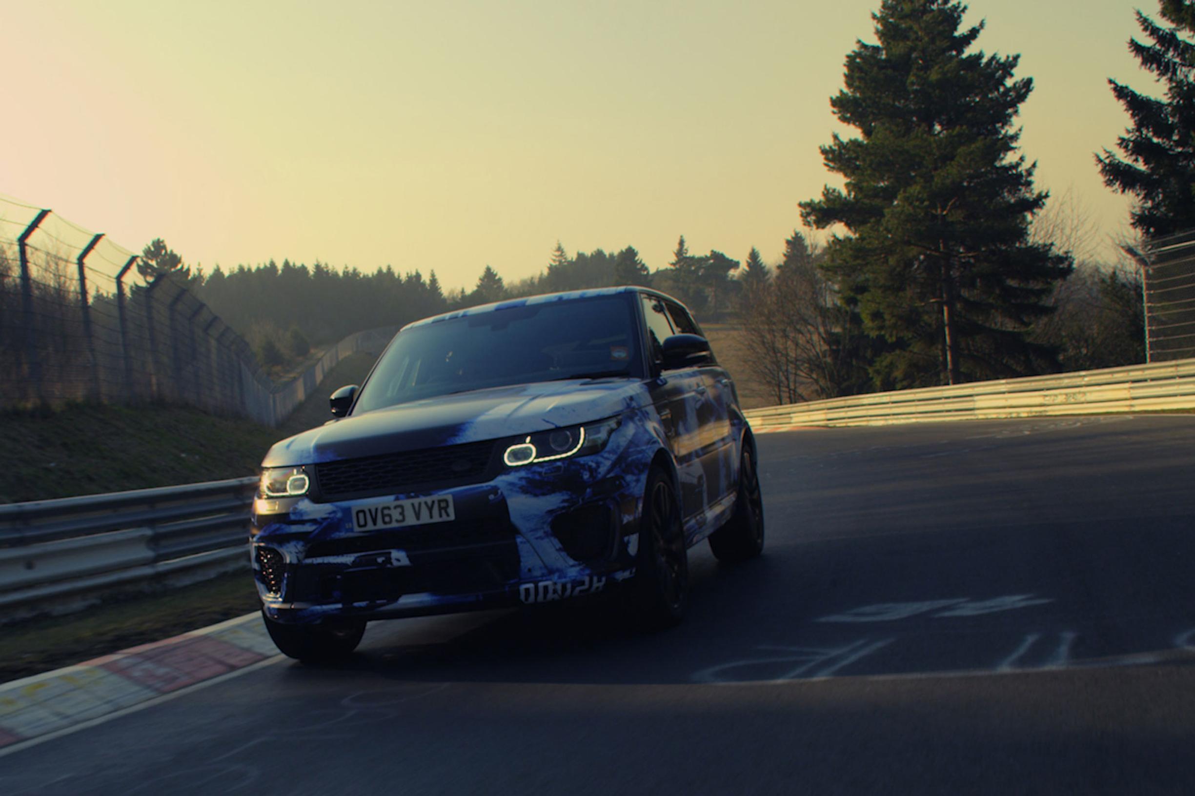 Tämä SUV kiersi Nordschleifen uuteen ennätysaikaan 8 minuuttia ja 14 sekuntia
