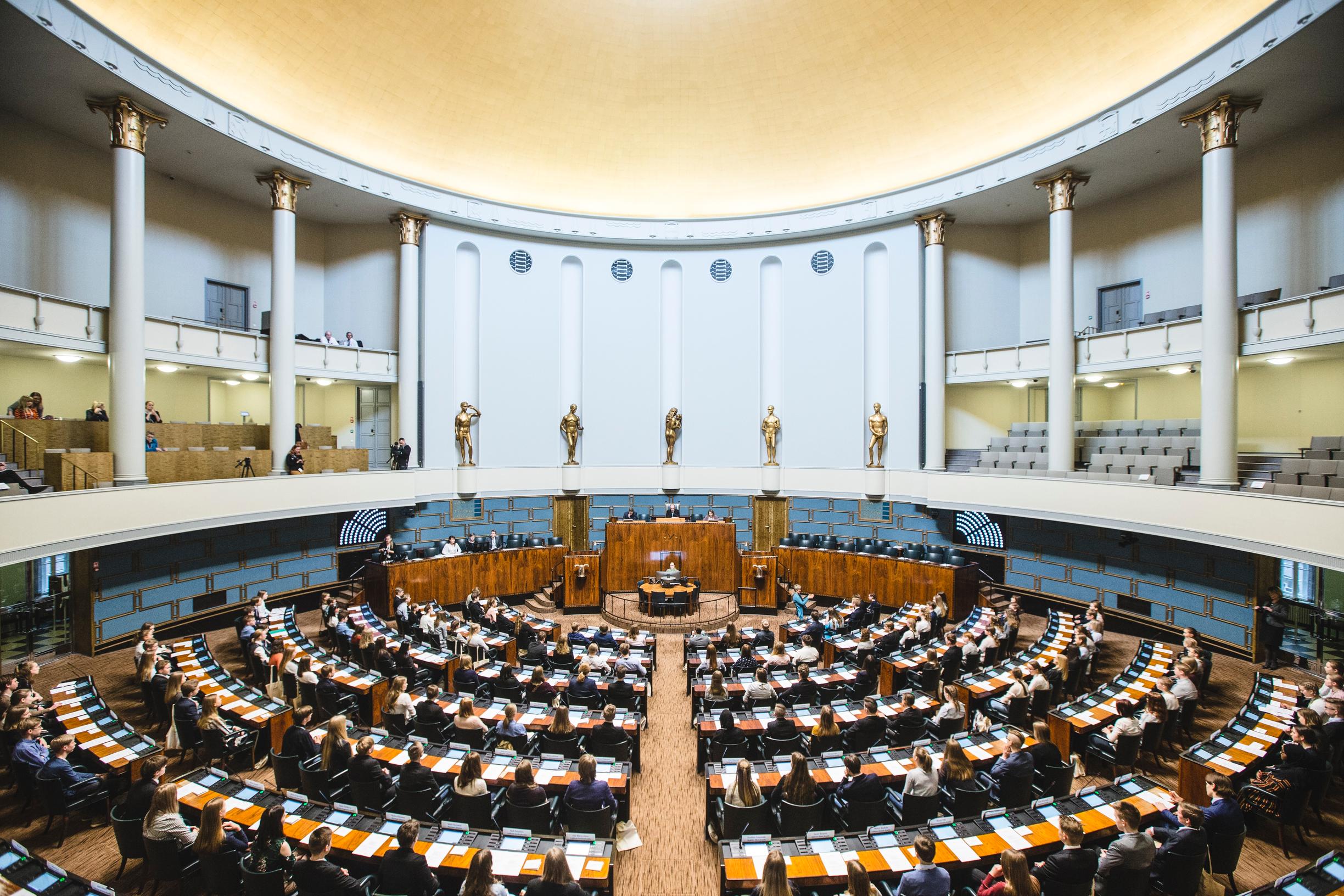 Nuoret valtasivat eduskunnan