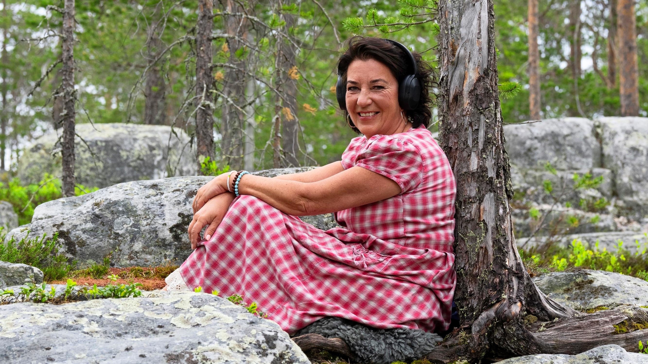 Kilpirauhassairaudet ovat koetelleet Johanna Yliluoman kehoa ja mieltä – ”Putoan herkästi syviin vesiin”