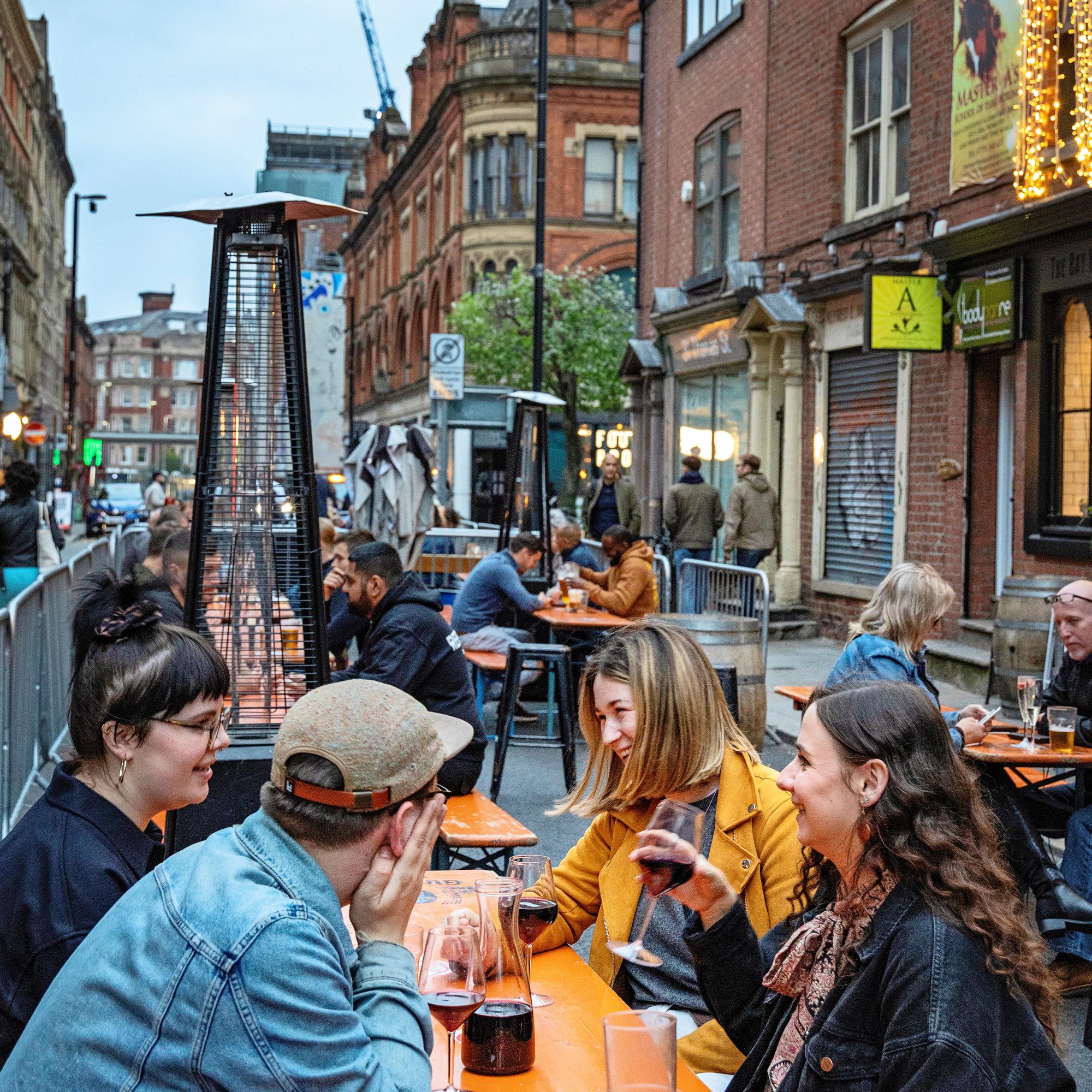 Mahdottoman mukava Manchester: näin löydät kaupungin parhaat pubit, nähtävyydet ja kiinnostavat korttelit