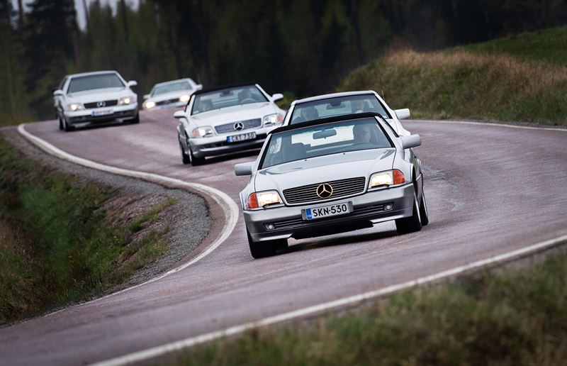 Mercedes-Benz SL-klassikkomallisarja R 129 täytti 30 vuotta | Tuulilasi