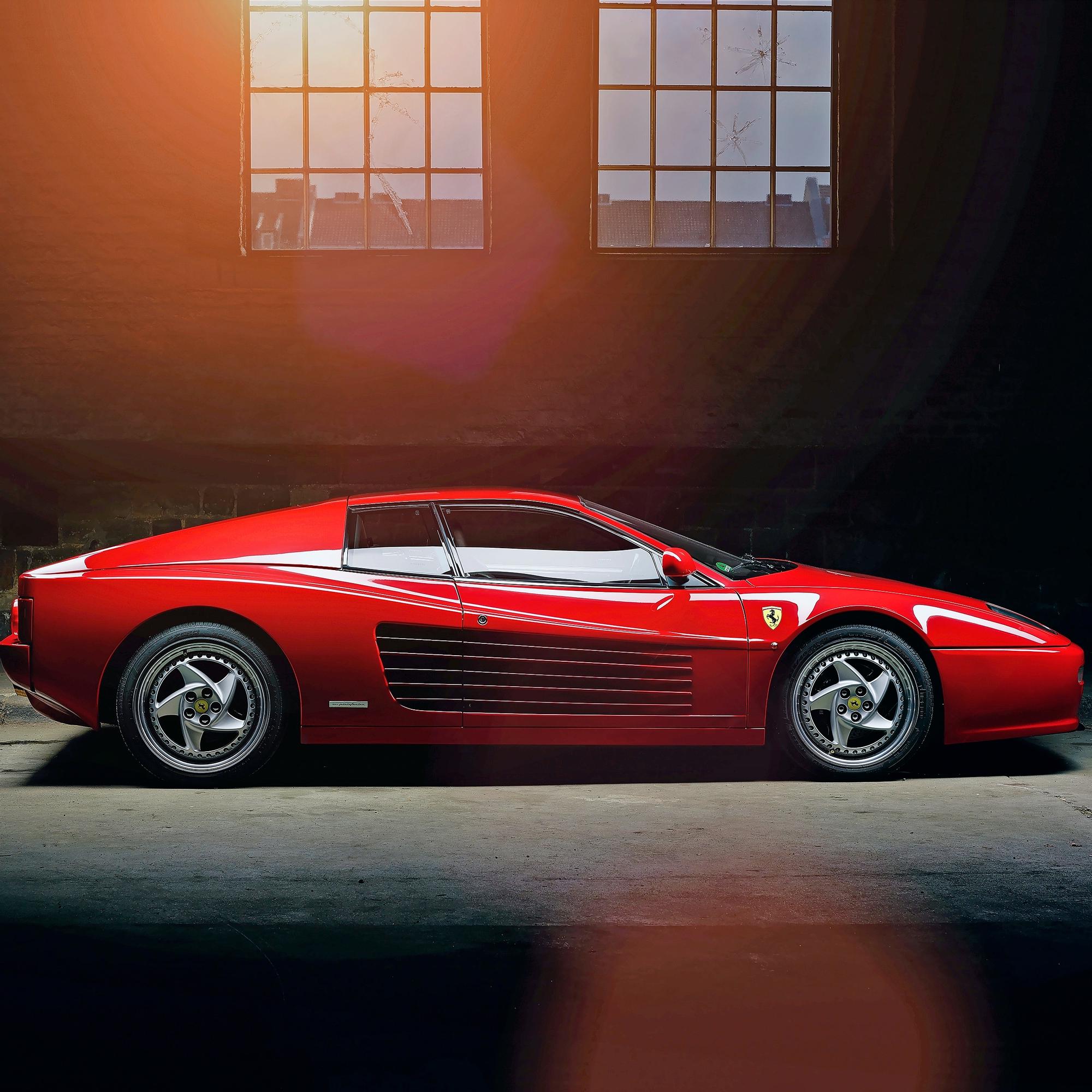 Ferrari Testarossa vai Lamborghini Miura? Italialainen klassikko x 10 upeissa kuvissa