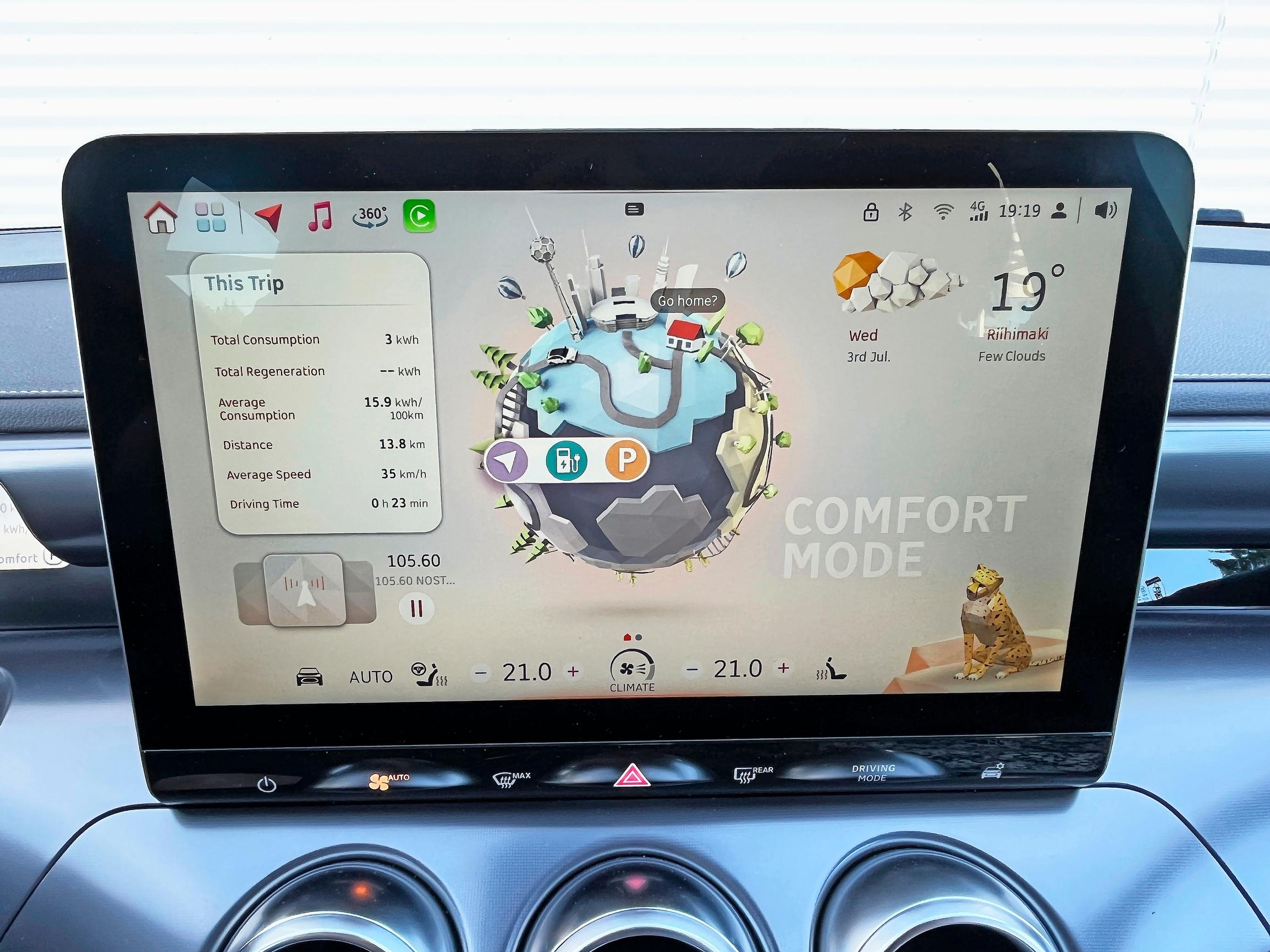 Smart #3 Pro+:n Android-pohjaisella keskinäytöllä toiminnot valitaan 3D-näkymästä. Kuljettaja voi ohjata toimintoja myös ääniohjauksen avulla.