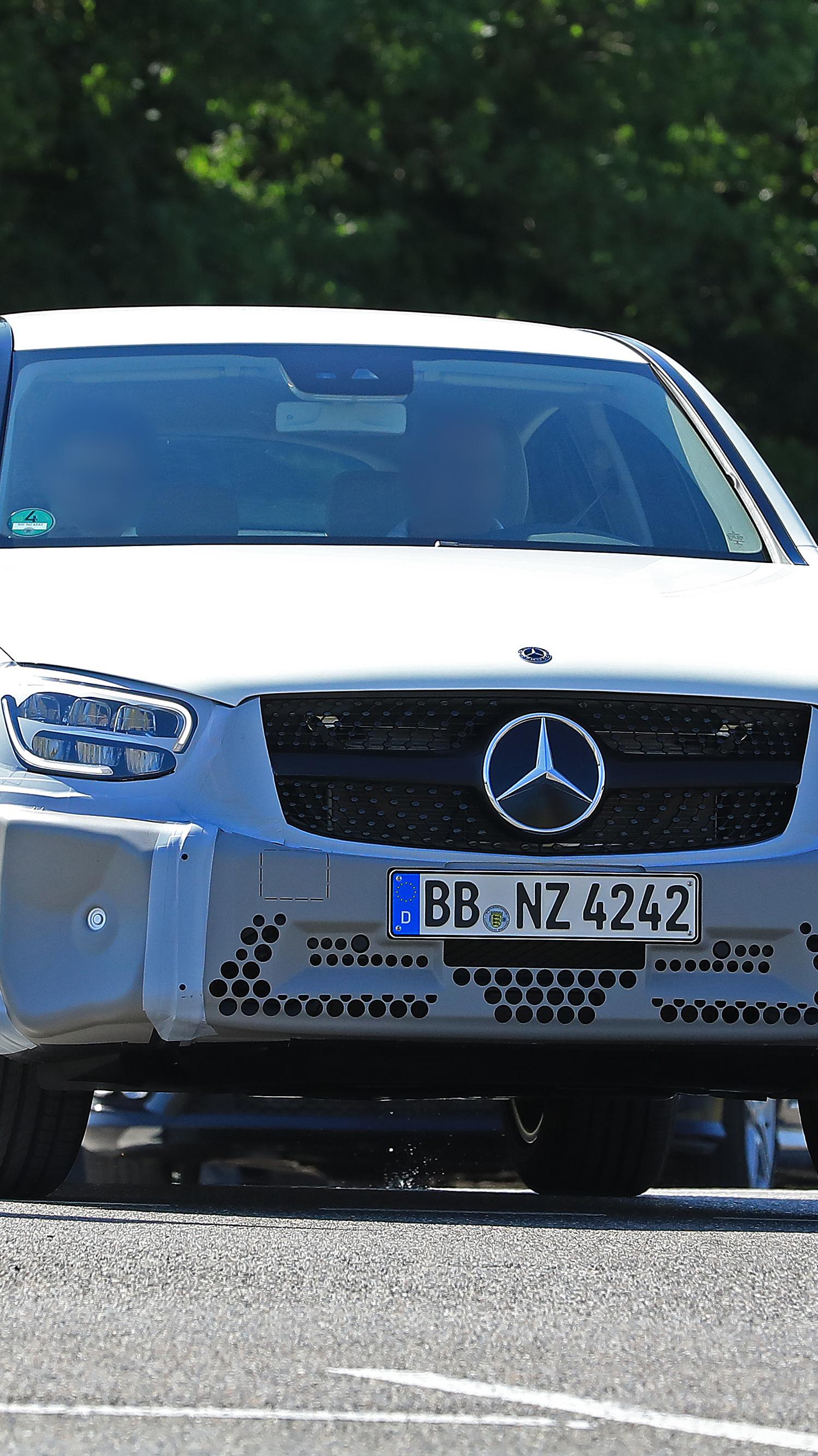 Mercedes Benz Coupe >> Salakuvissa Mercedes Glc Coupe Tuulilasi Mercedes Benz Coupe >> Salakuvissa Mercedes Glc Coupe Tuulilasi