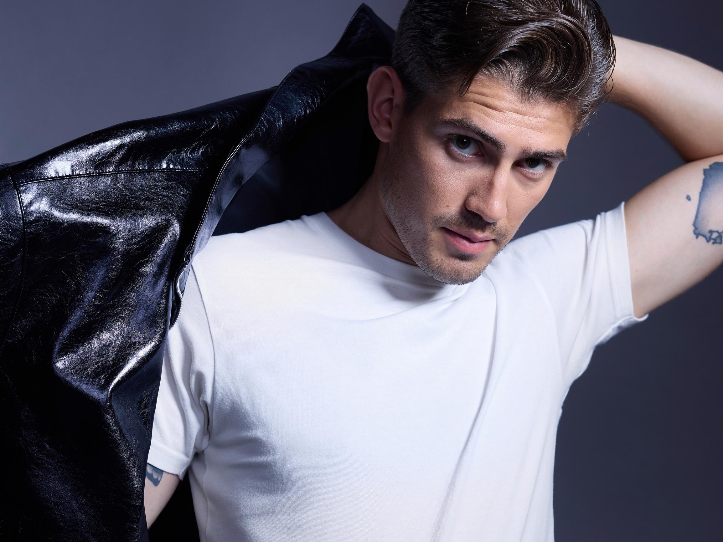 Yhtenä iltana keikan jälkeen Robin Packalen romahti: ”Ilman perhettä en olisi pysynyt kasassa”