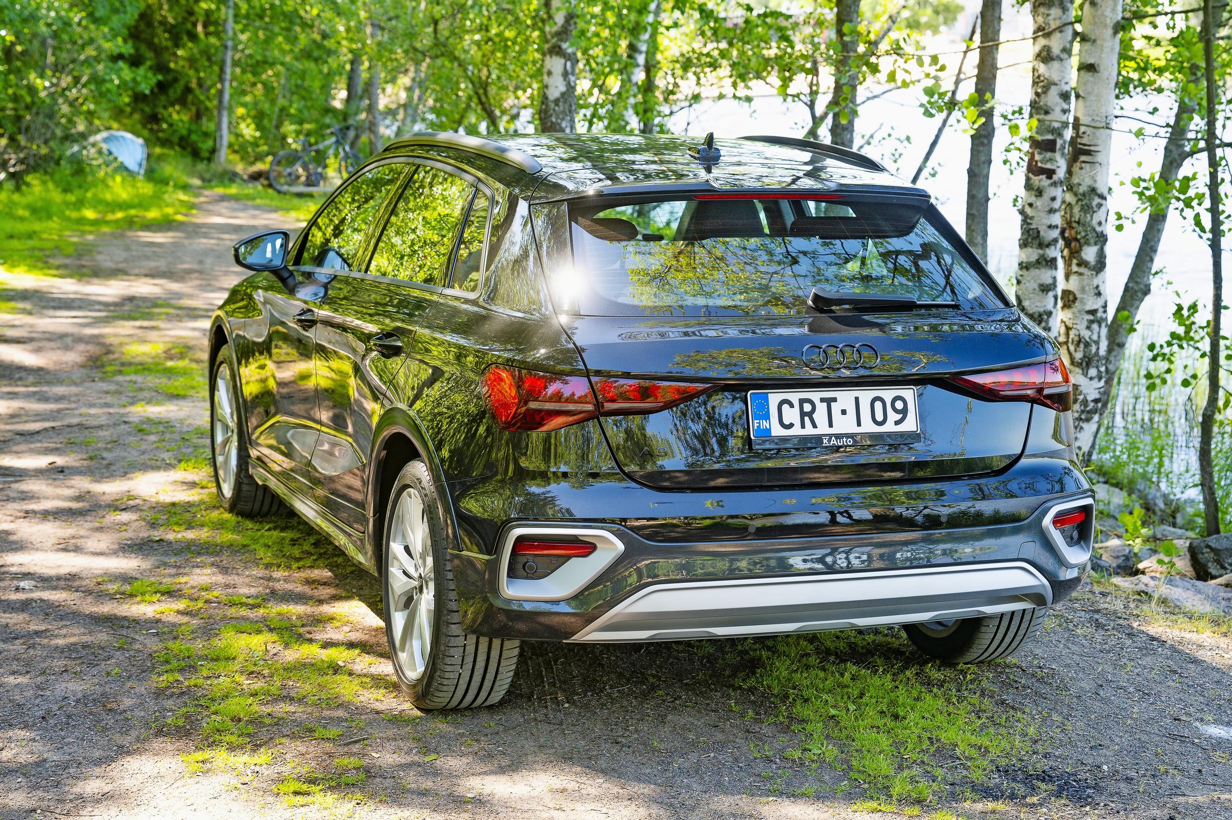 Audi A3 Allstreet on ensimmäinen A3:n "katumaasturiversio", mutta eihän tässä mitään maasturimaista ole.