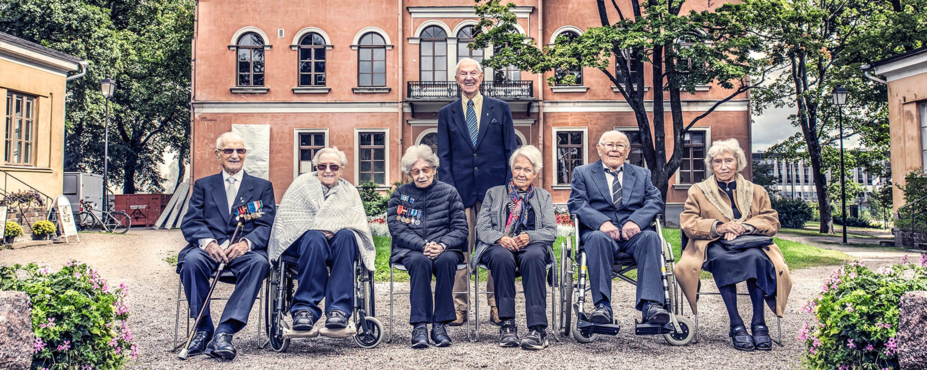 Satavuotiaiden viisaus kantaa Hakasalmen huvilassa