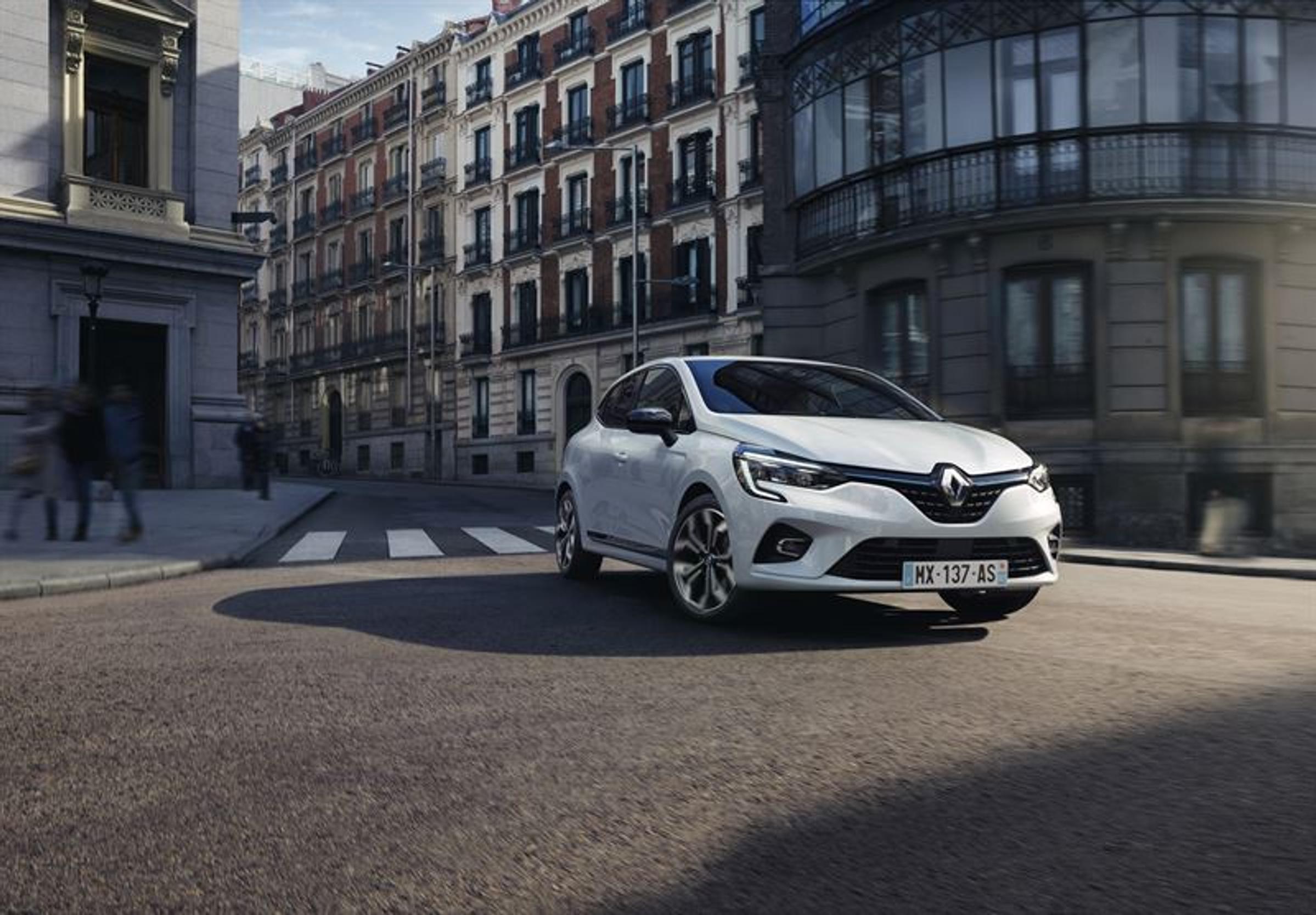 Renault rajoittaa autojensa huippunopeutta – osa asiakkaista raivostui, osa riemastui