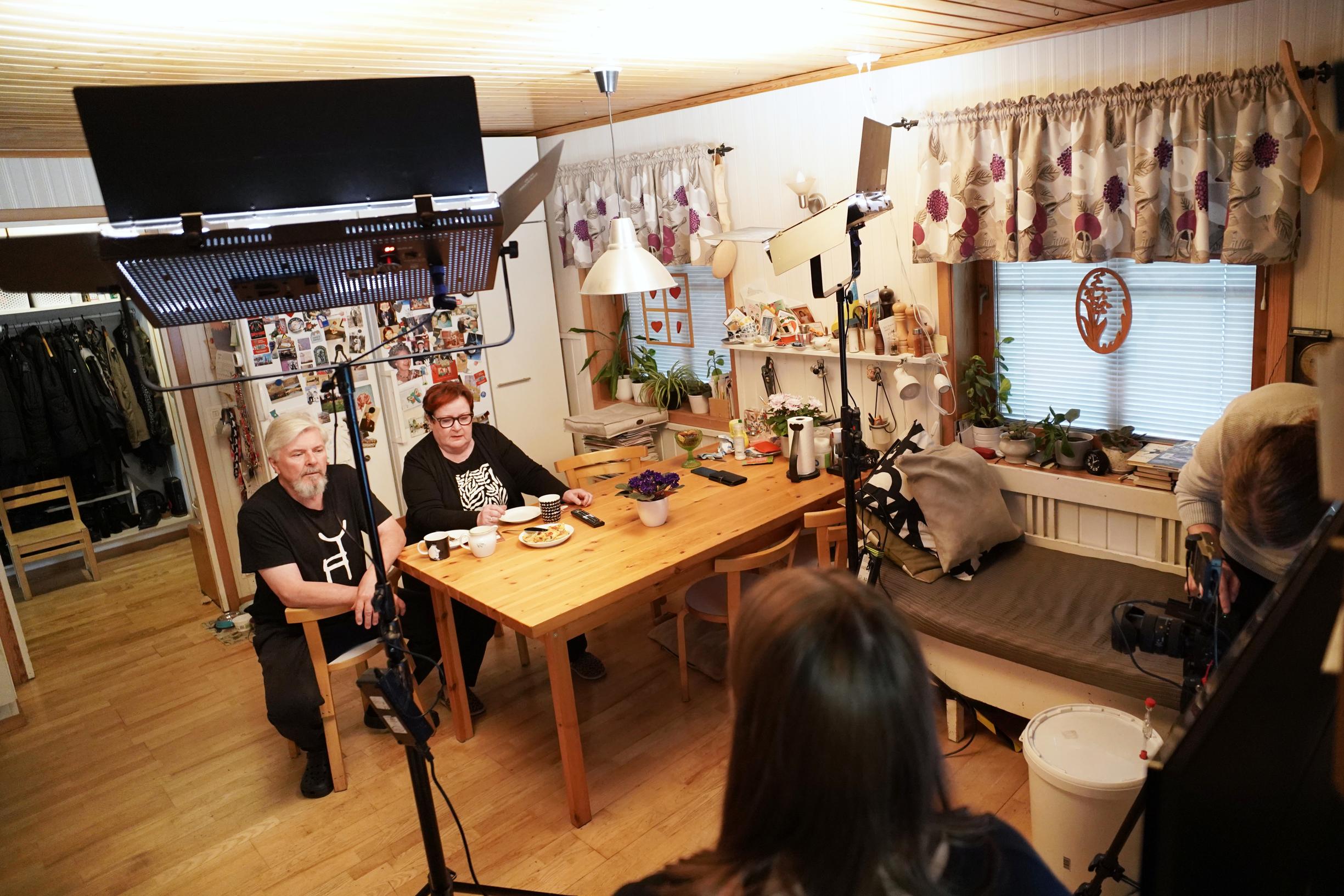 Jorma ja Soile luulivat Sohvaperunoita aluksi vitsiksi – ”Mie kuuntelin, että mistä sie puhut!”